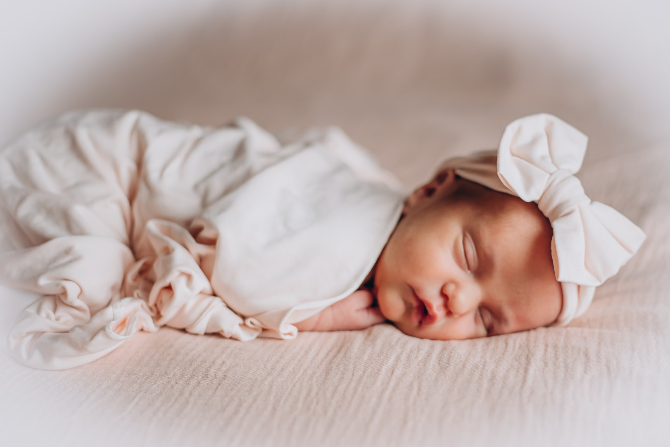 Newborn and family. Family and children’s lifestyle photographer Elena Tumanova