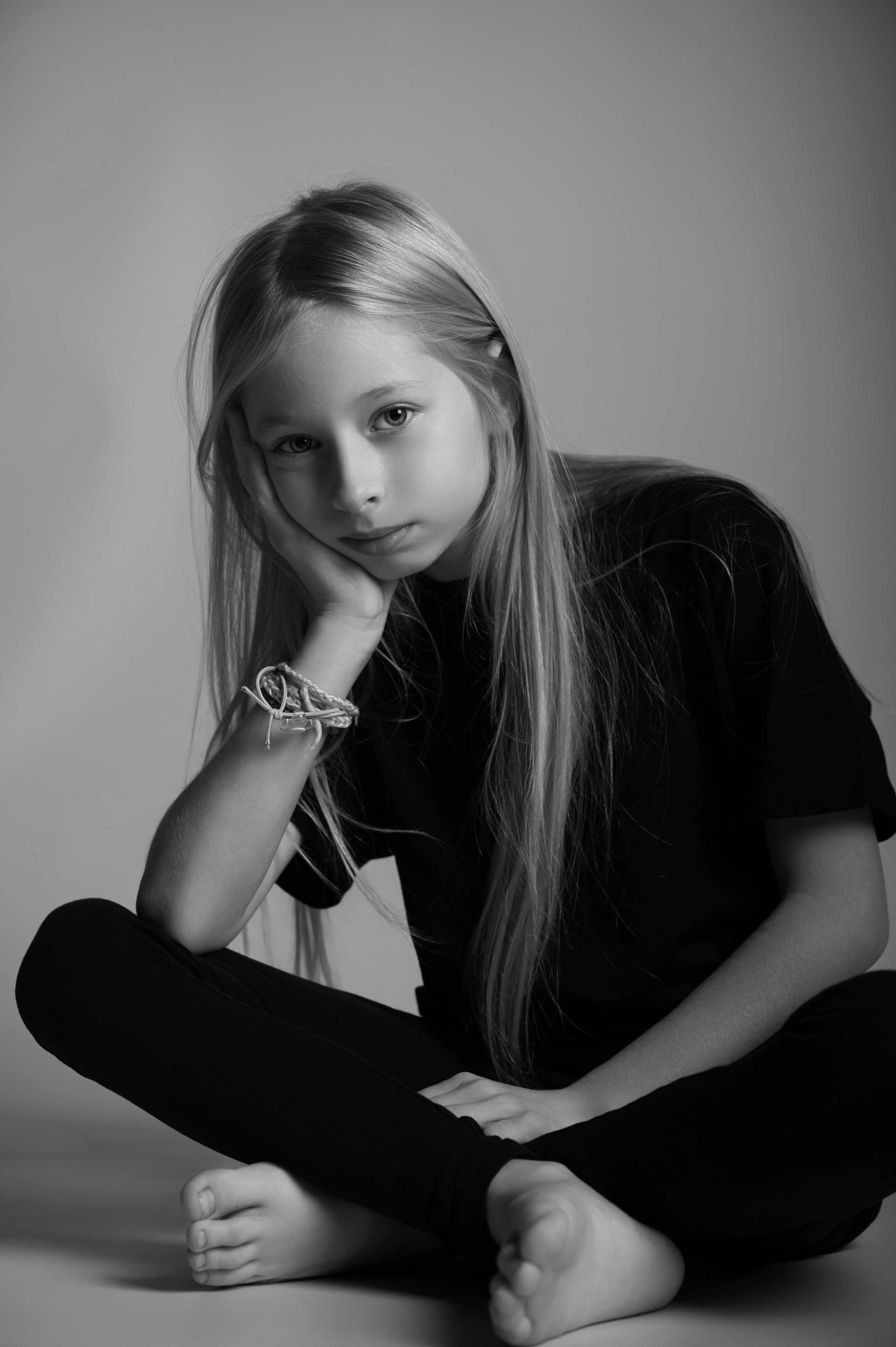 KIDS STUDIO. Семейная, детская, портретная и предметная фотосъемка в Салониках