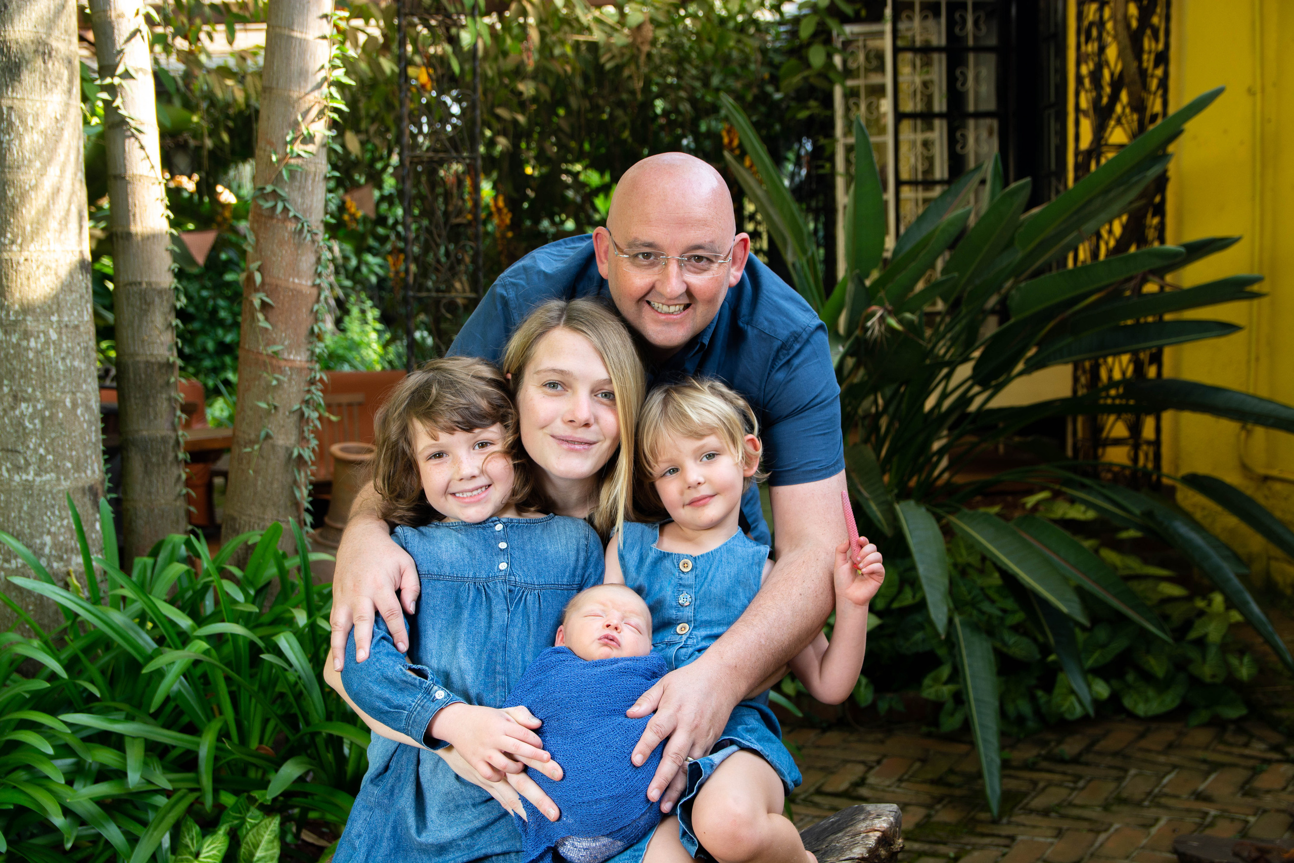 Baby Saul newborn family and cake smash photo shoot Nairobi Kenya. Newborn, Baby, Maternity and Family Photographer Nairobi Mombasa Kenya