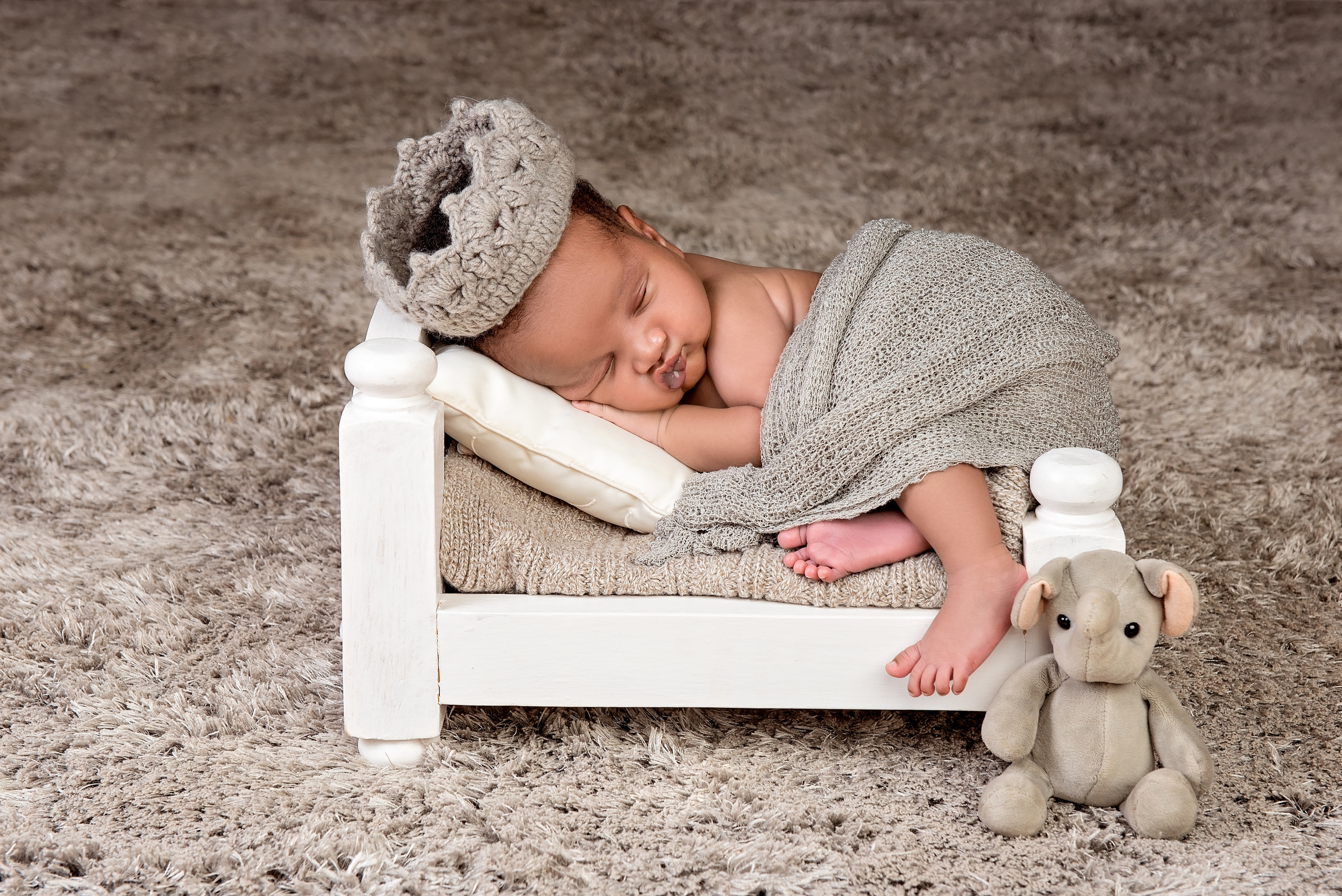 Diana newborn photo shoot Nairobi Kenya. Newborn, Baby, Maternity and Family Photographer Nairobi Mombasa Kenya