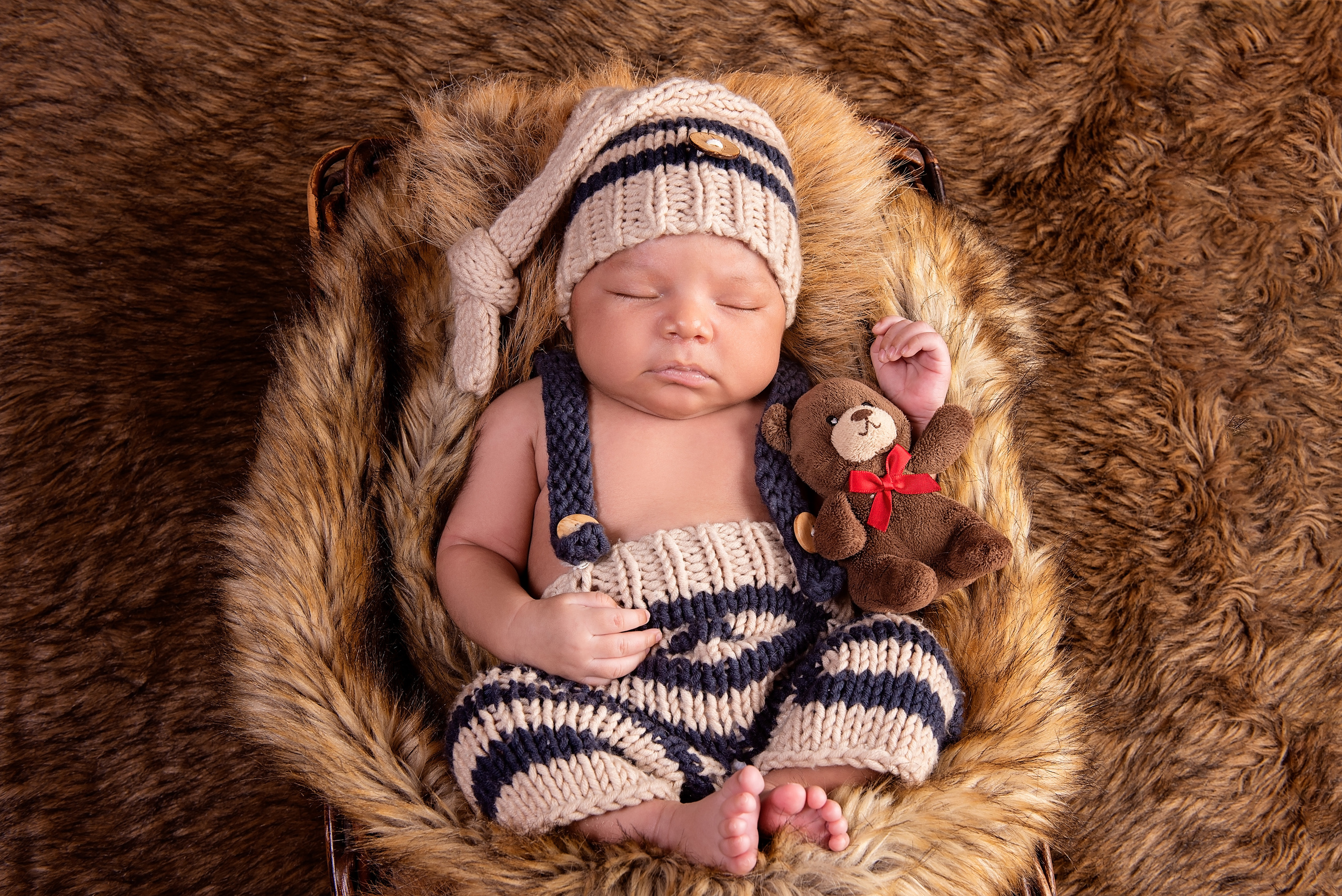 Antonina newborn photo shoot Nairobi Kenya. Newborn, Baby, Maternity and Family Photographer Nairobi Mombasa Kenya