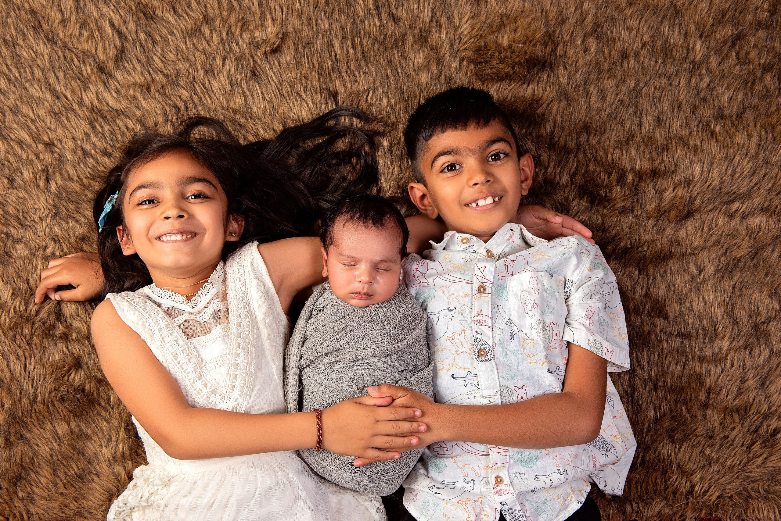 Sheetal newborn sibling and family photo shoot Nairobi Mombasa Kenya. Newborn, Baby, Maternity and Family Photographer Nairobi Mombasa Kenya