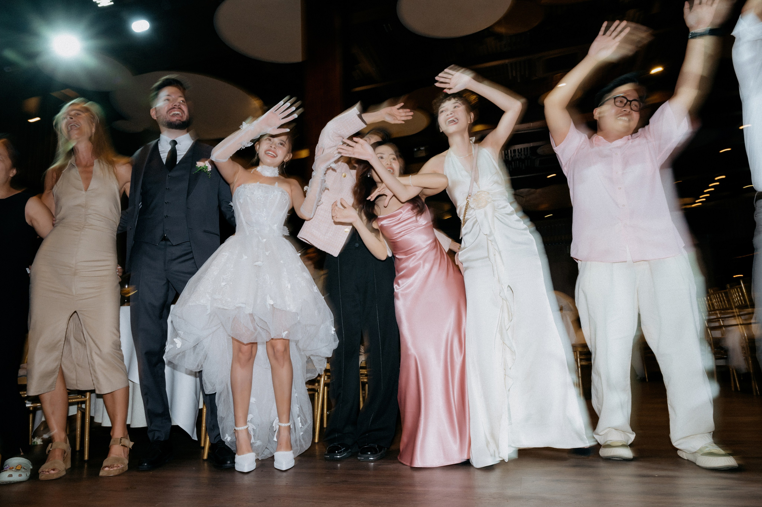 D & K / Wedding Journalism. Nhiếp ảnh gia đám cưới hàng đầu tại Thành Phố Hồ Chí Minh