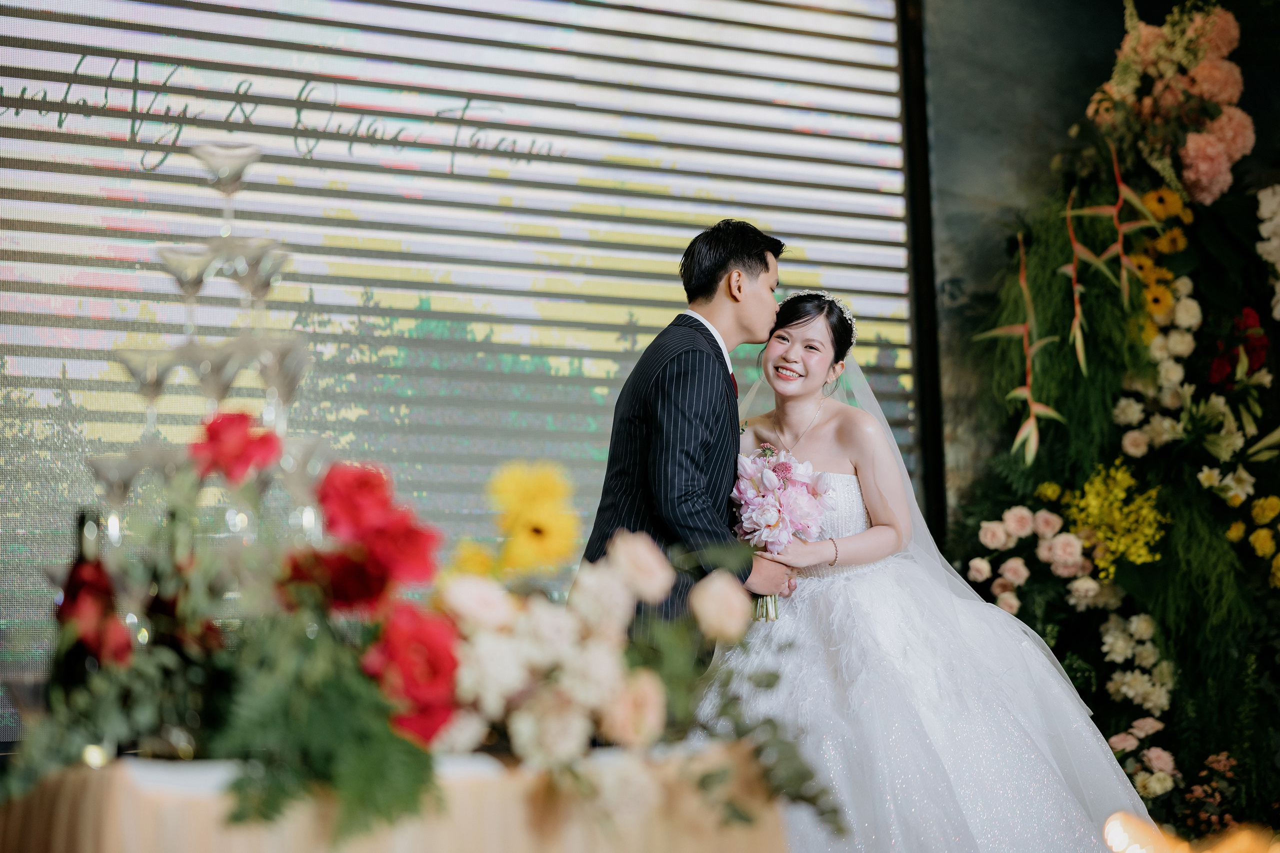 TOAN & VY / Wedding Journalism. Saigon Wedding Present | Art Beyond Moments