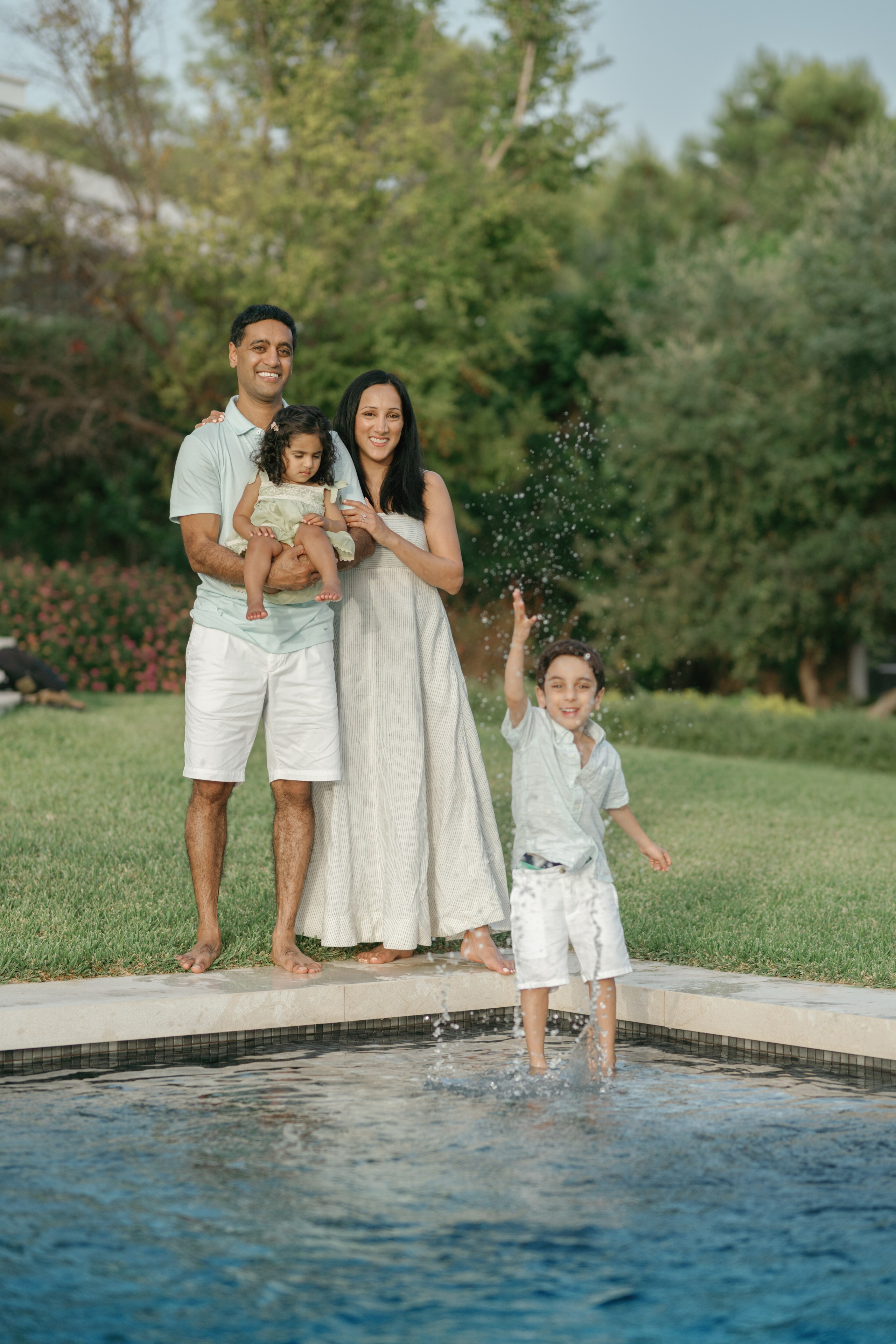 Indian Family Photoshoot in Mallorca. Photographer in Mallorca