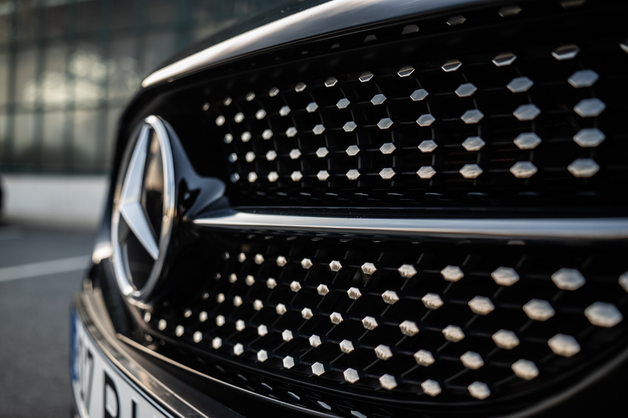 Mercedes-Benz C220 D 4MATIC. LOHA VISUALS — AUTOMOTIVE PHOTOGRAPHY