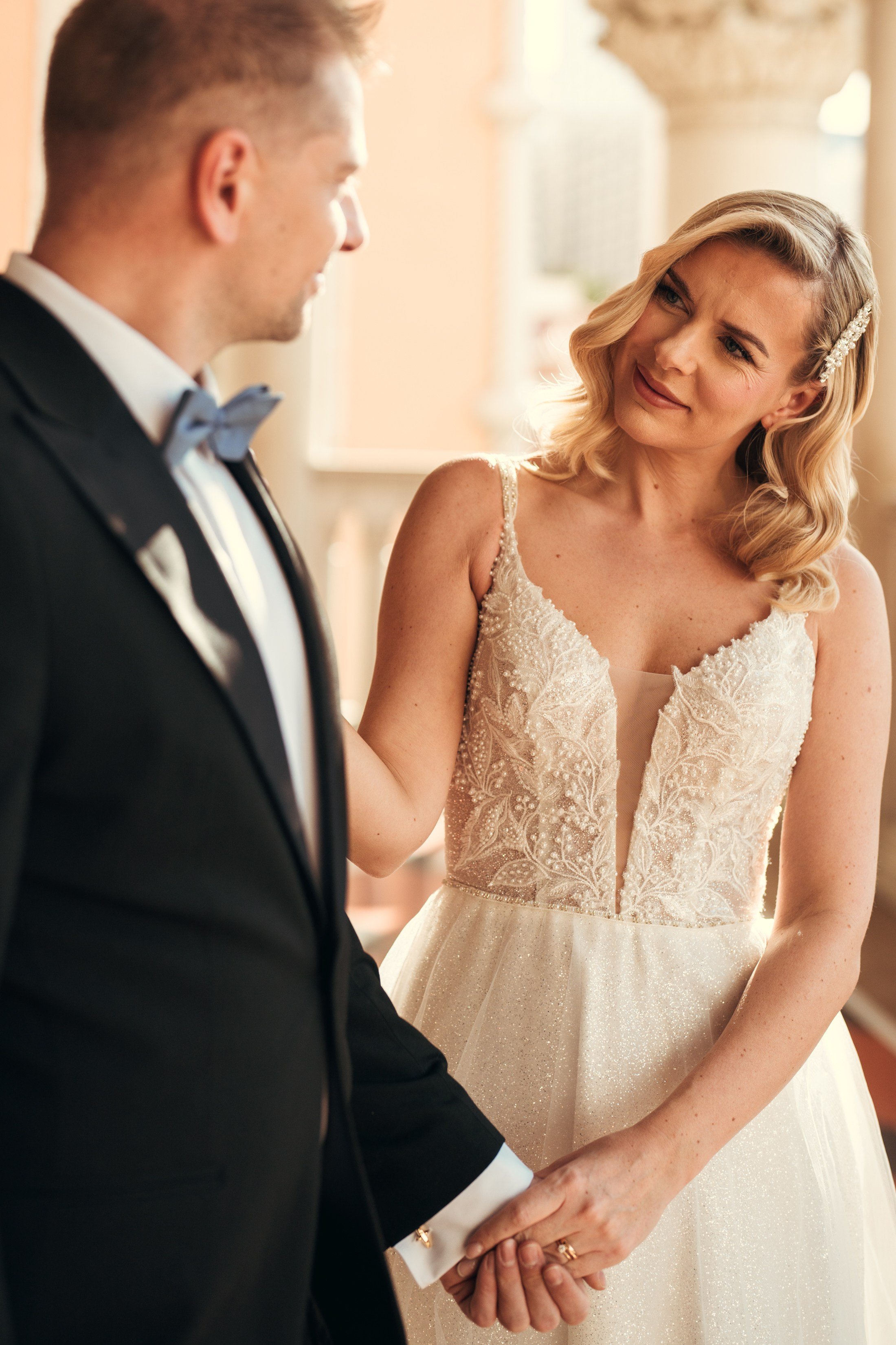 Yrina&Miroslav. Wedding & elopement photographer Viktoriya Kravtsov. Las Vegas