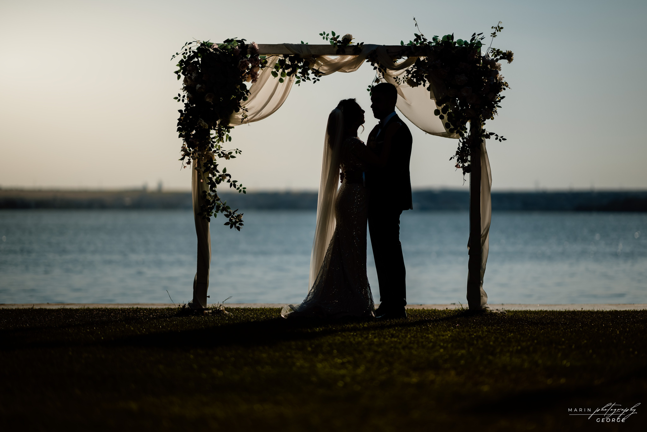 Nicoleta&Mihai. Fotograf de evenimente si portret!