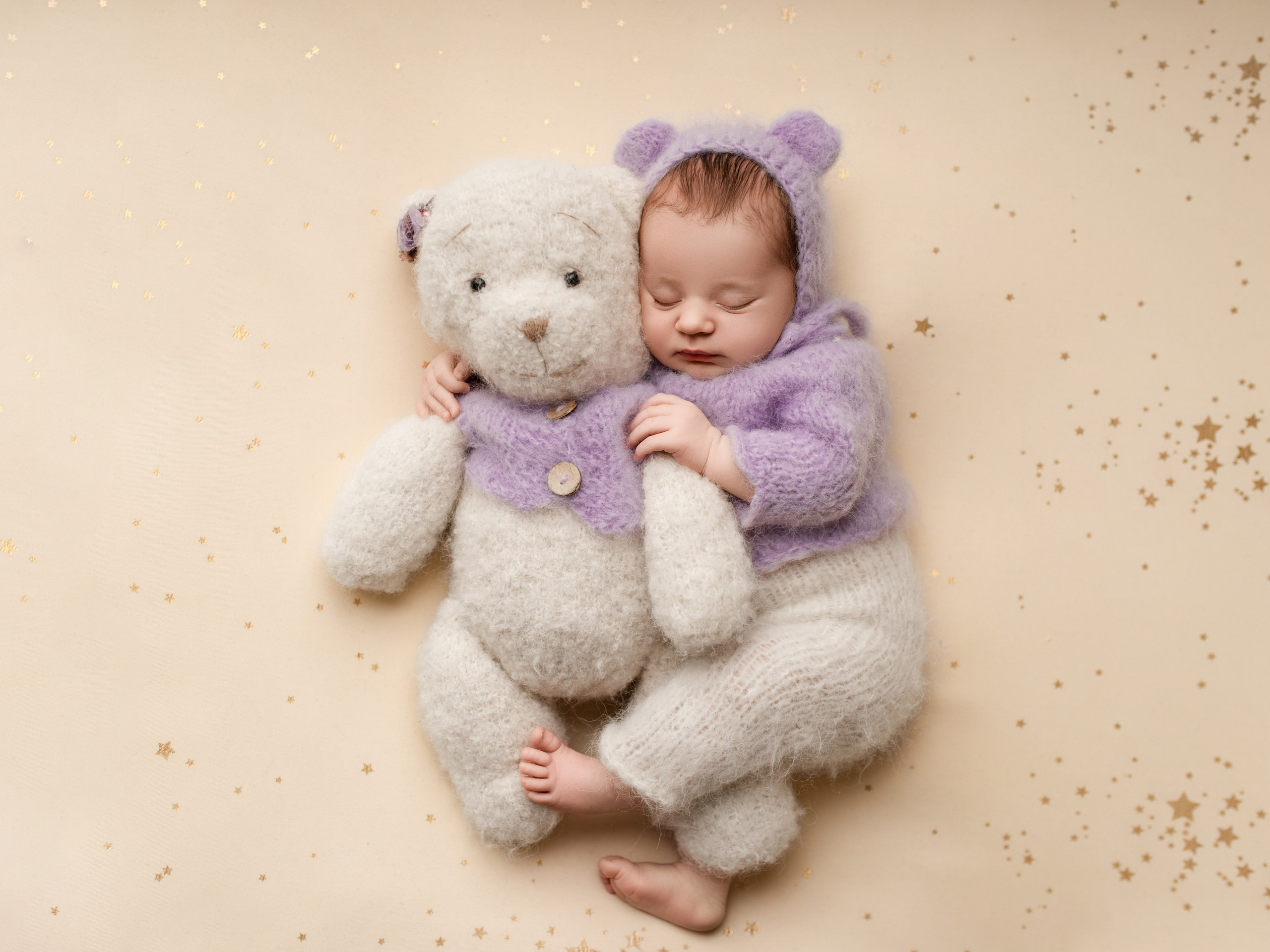 Esu Aleksandra naujagimių ir kudikių fotografė iš Vilniaus