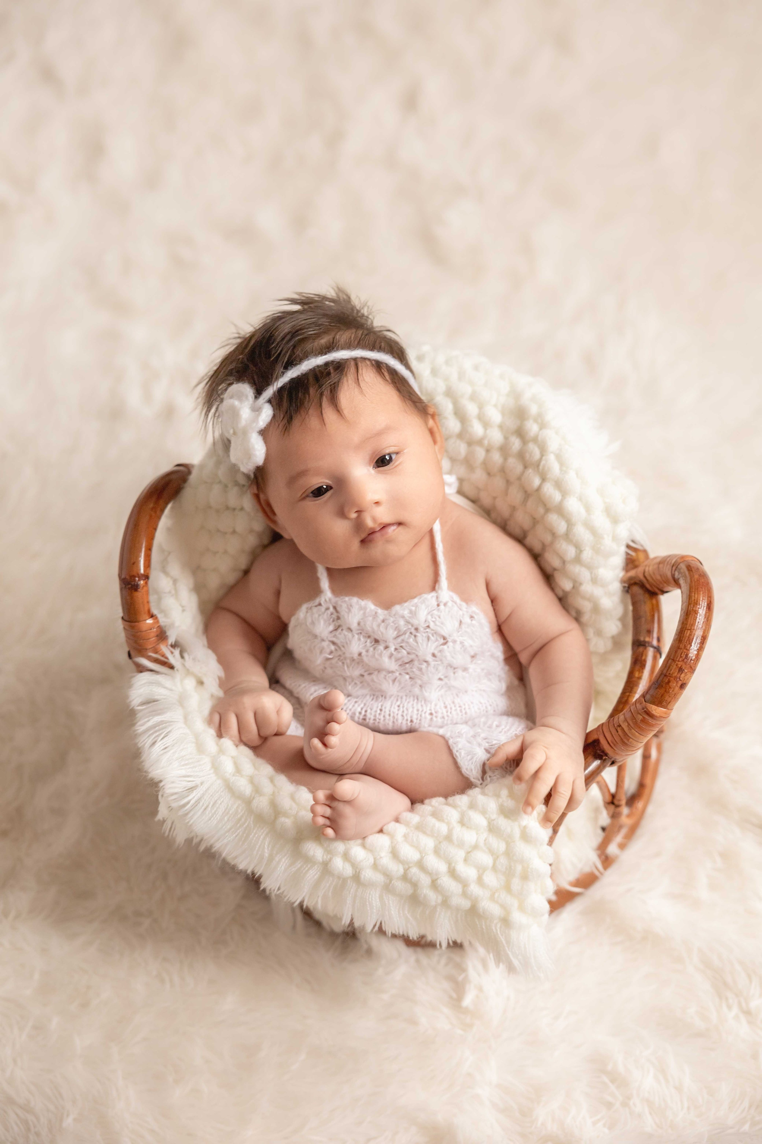 Newborn photos. Newborn photographer in Tampa Bay Area, FL