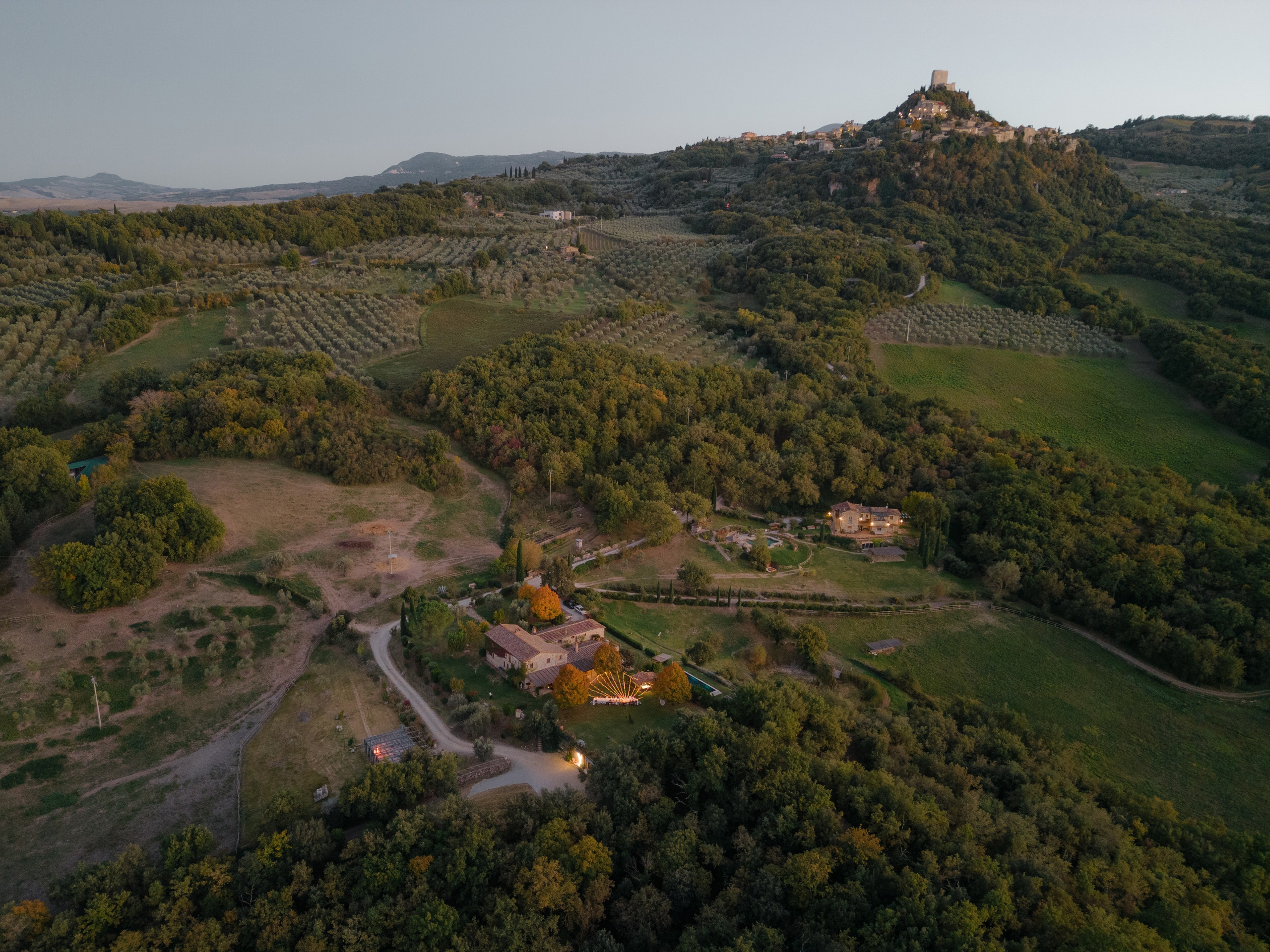 Mitcell&Melanie digital. Wedding photographer Italy