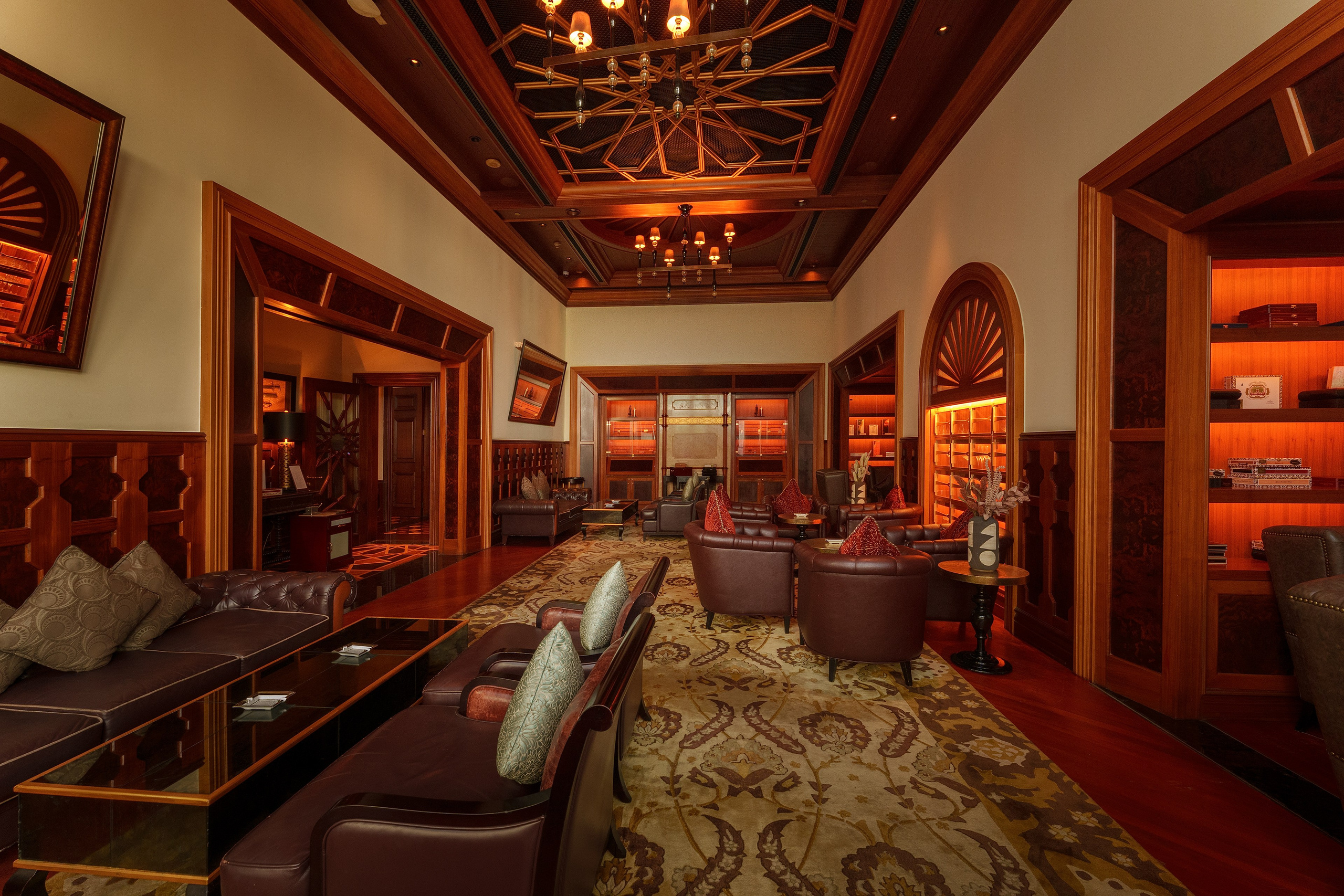 Hotel Photography Dubai — Denys Gromov. Denys Gromov