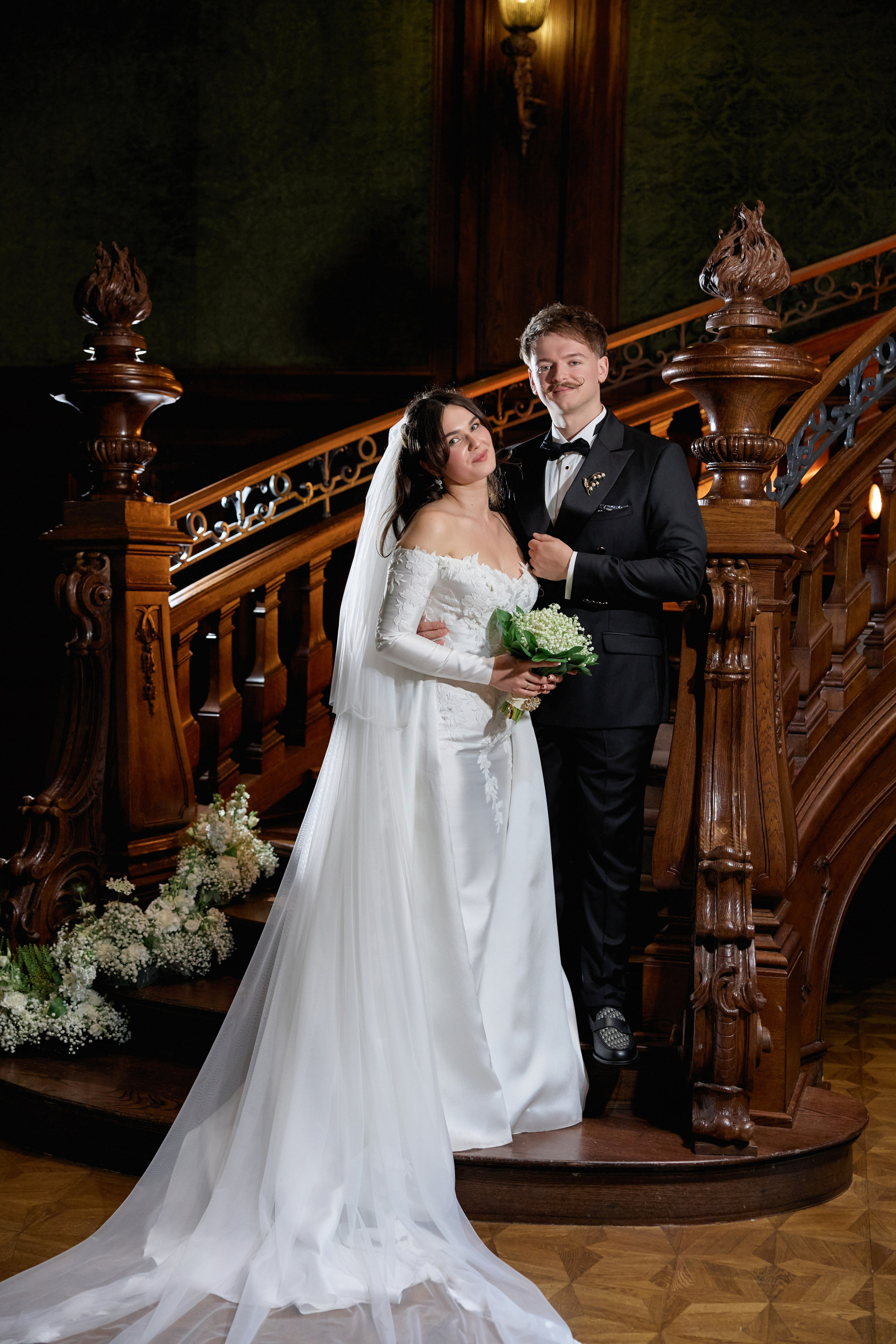 Wiktoria & Kacper. Pałac Goetz. Fotograf ślubny i rodzinny w Krakowie Yana Klymova