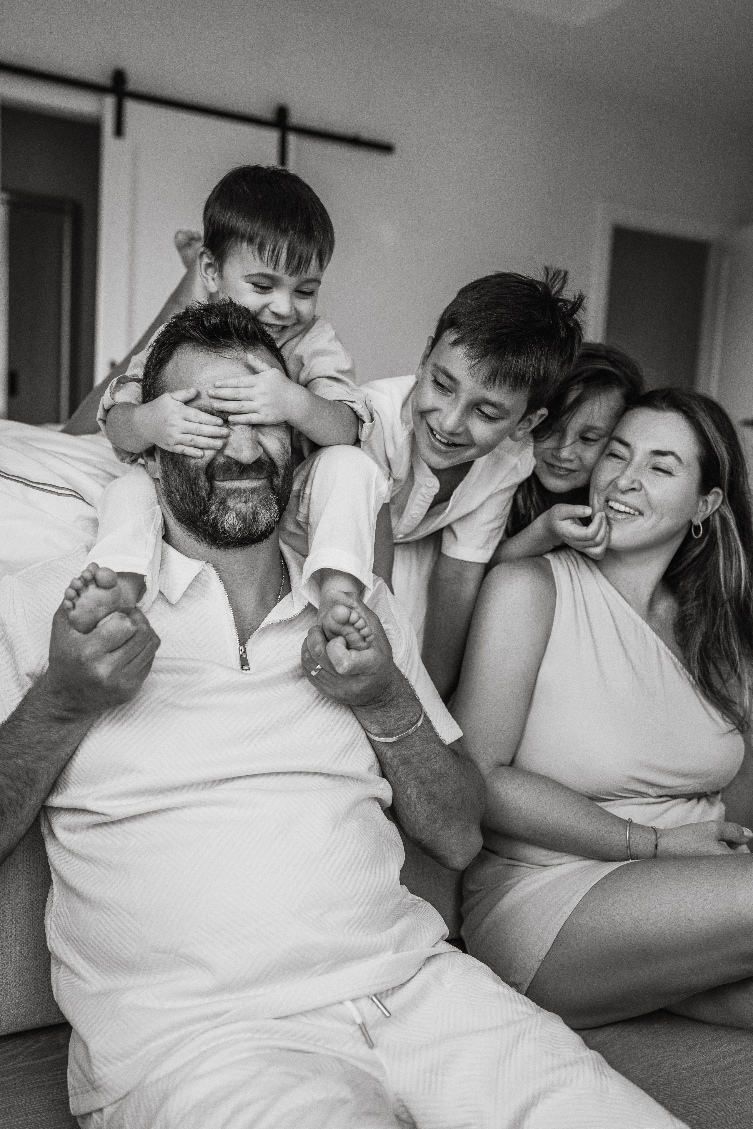 Boris, Lubov, Fiona, Donald, Dylan. At home. Wedding and family photographer and videographer PA, NJ, NY, DE, MD