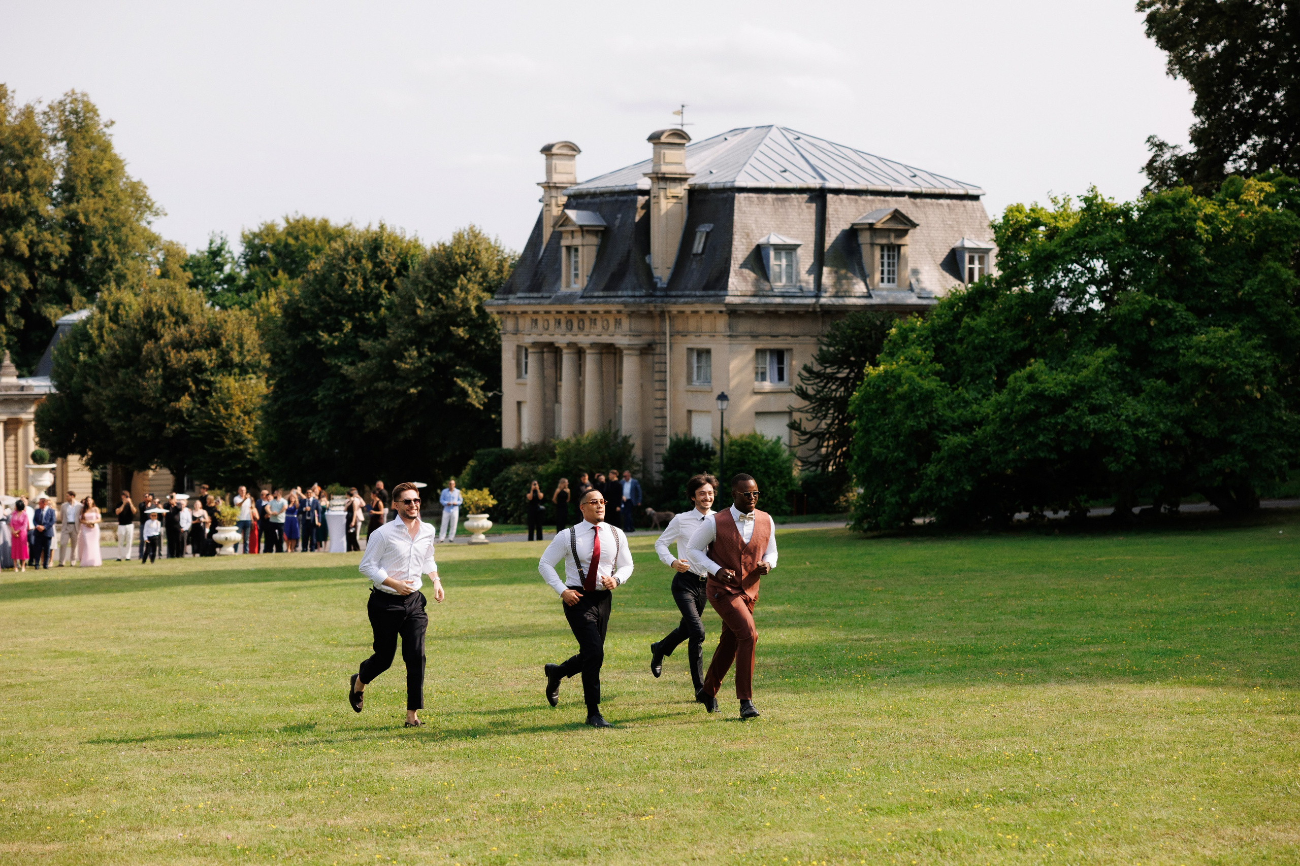 Seulement dans tes bras. Servicii Foto Video în Chișinău și Europa ID-Brothers