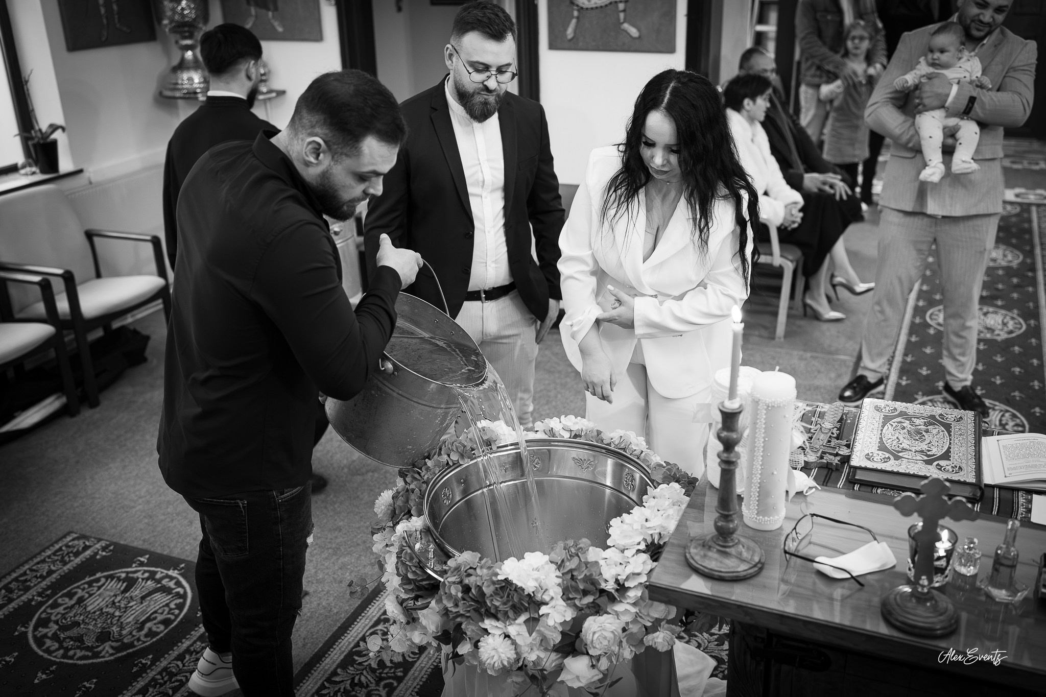 Fotograf Botez Roman Danemarca la biserica romaneasca din Agerbæk| Alex Events. AlexEvents Fotograf / Videograf de evenimente Danemarca DK Horsens, Arhus, Odense, Vejle.Nunta, botez, foto-studio