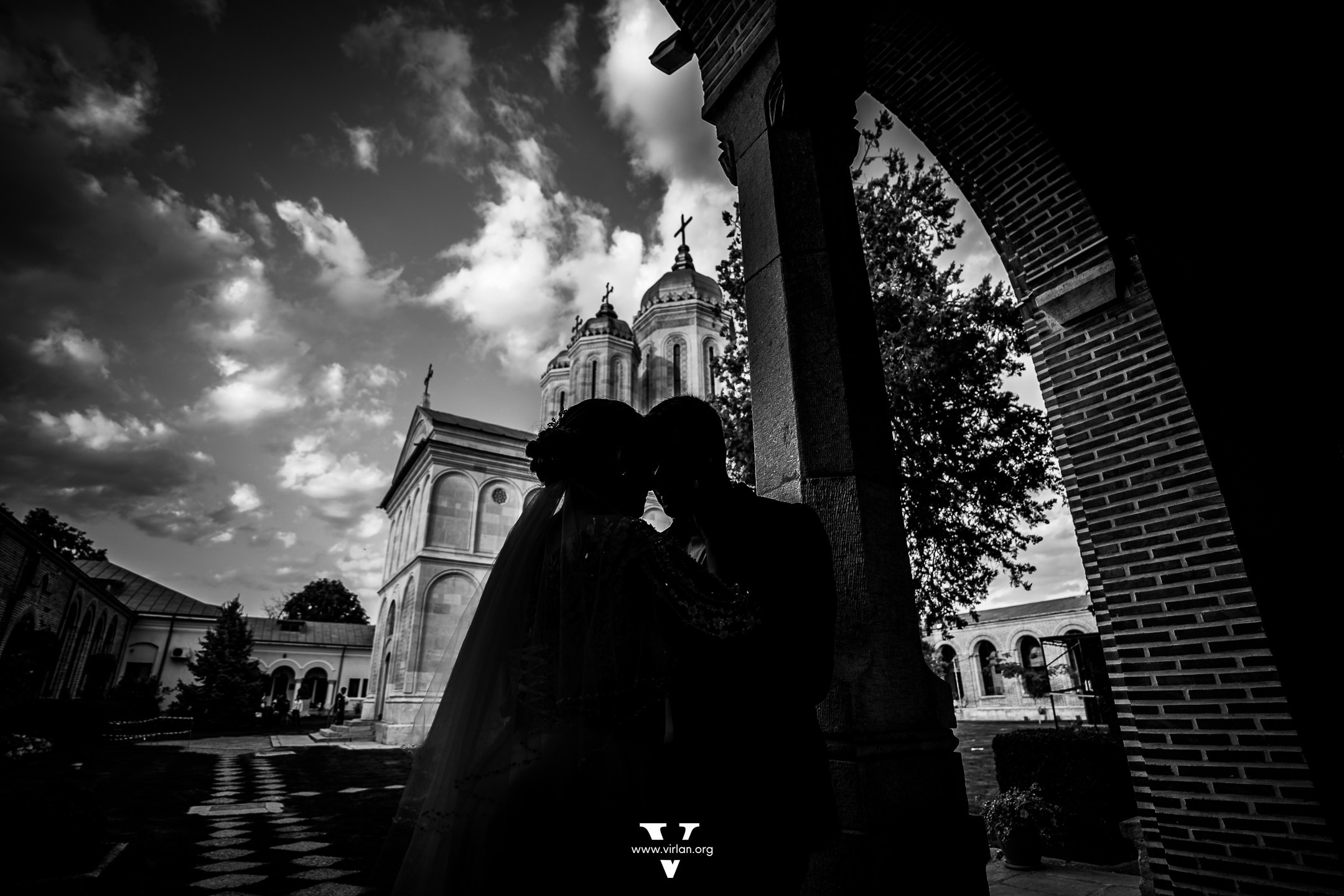 Fotografie de nunta. Cosmin Virlan - Fotograf de eveniment din Târgoviște