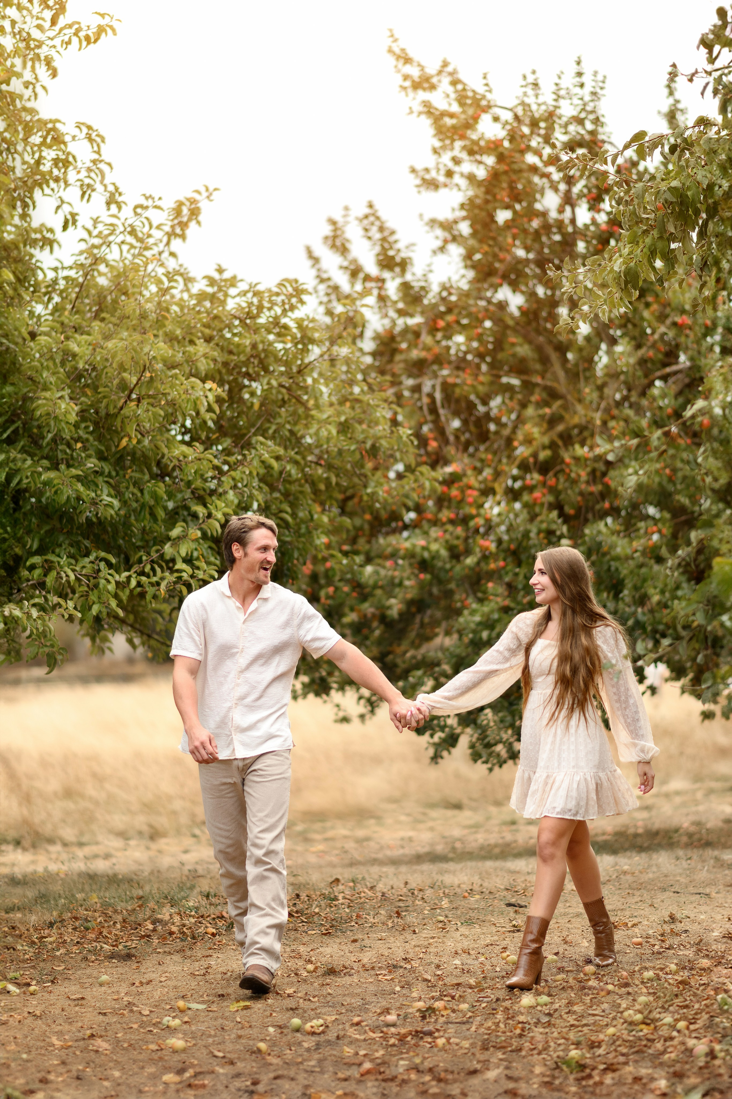 Romantic Couple Session Portland OR | Love Story. Alena Tau | Wedding & Family Photographer Vancouver WA and Portland OR