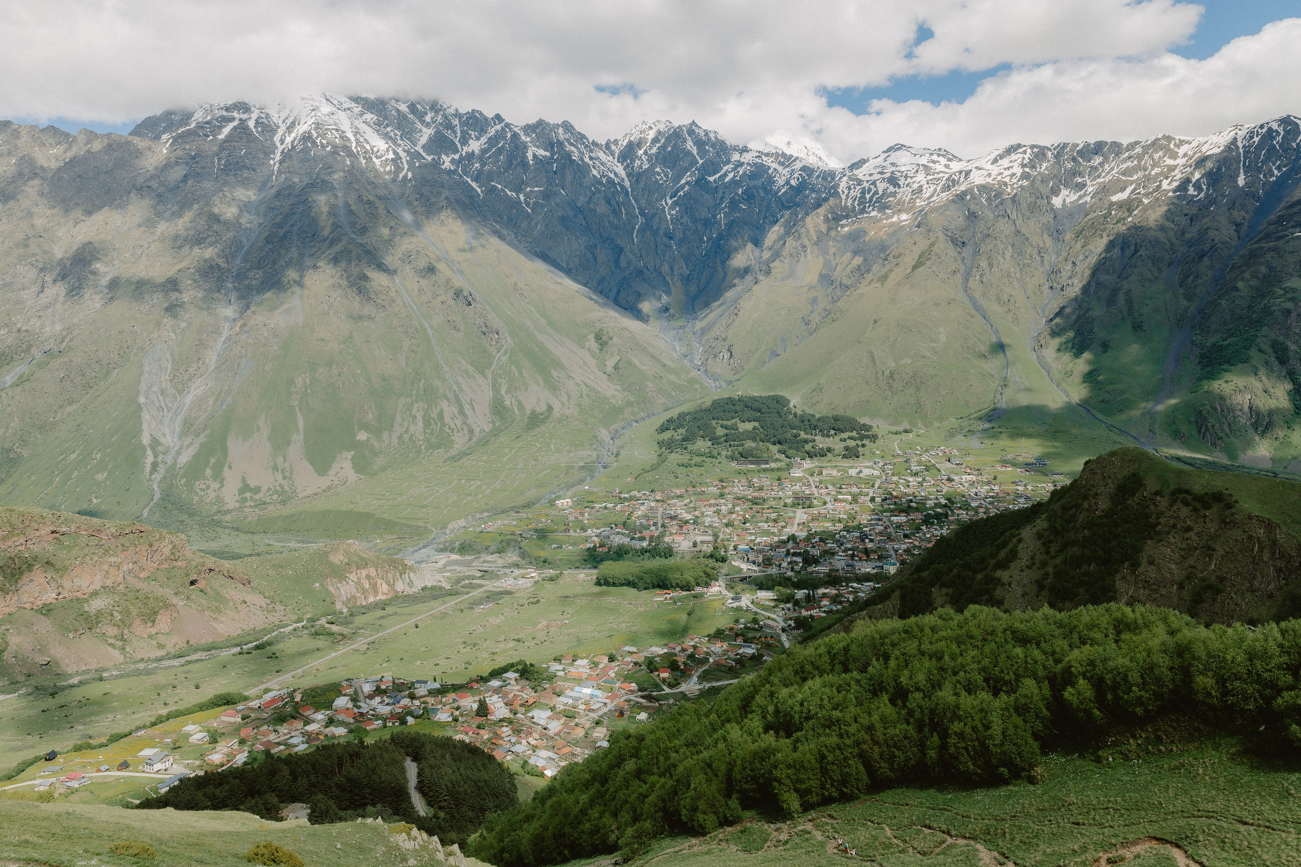 Kazbegi (3,5 hours from Tbilisi)/Казбеги (3,5 часа от Тбилиси). Photographer Anna Nazarenko