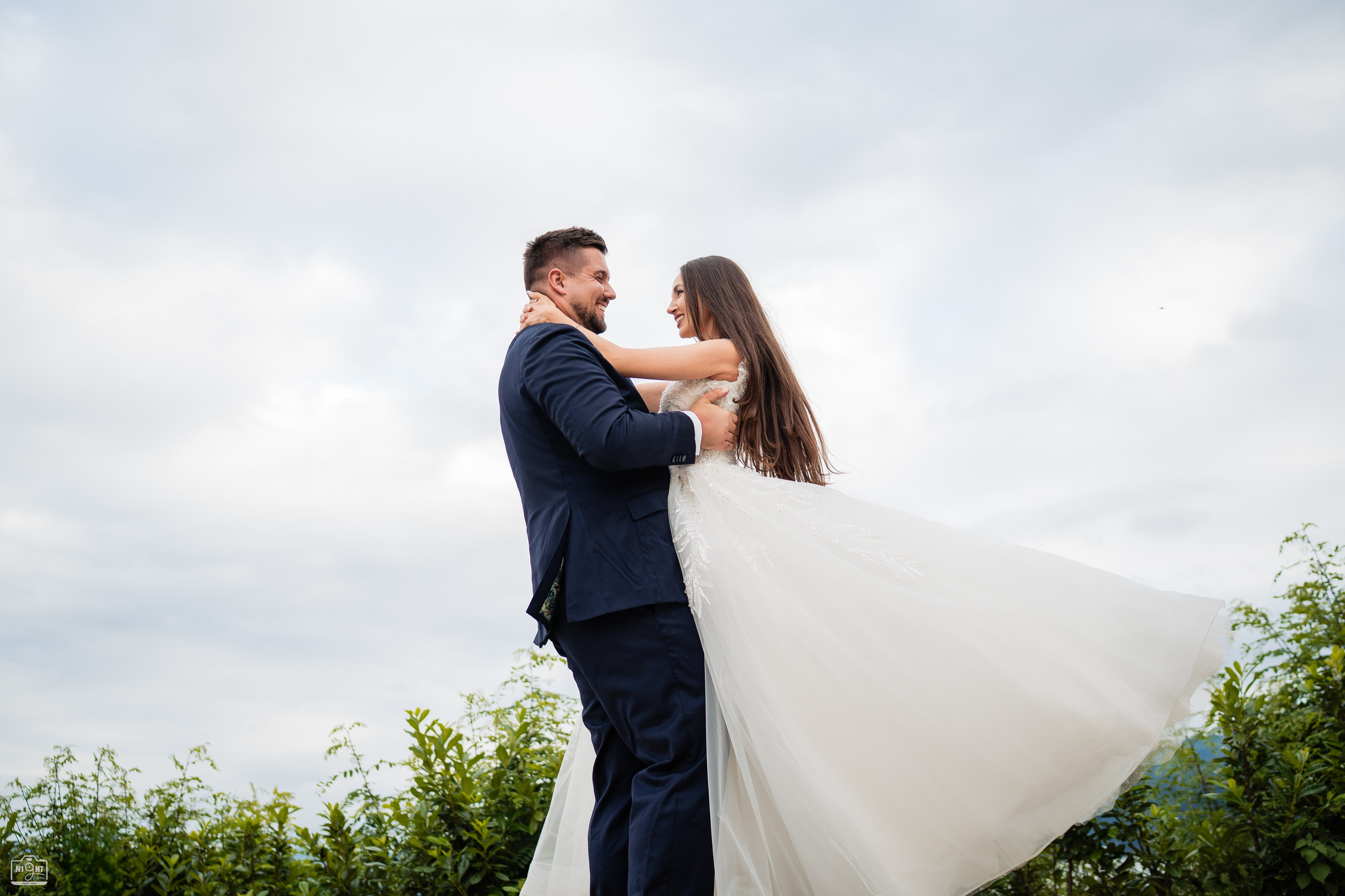 Iulian Arsinte | Fotograf Nunta | R+G. Iulian Arsinte - Fotograf de Nunta - Neamt, Bacau, Suceava, Iasi