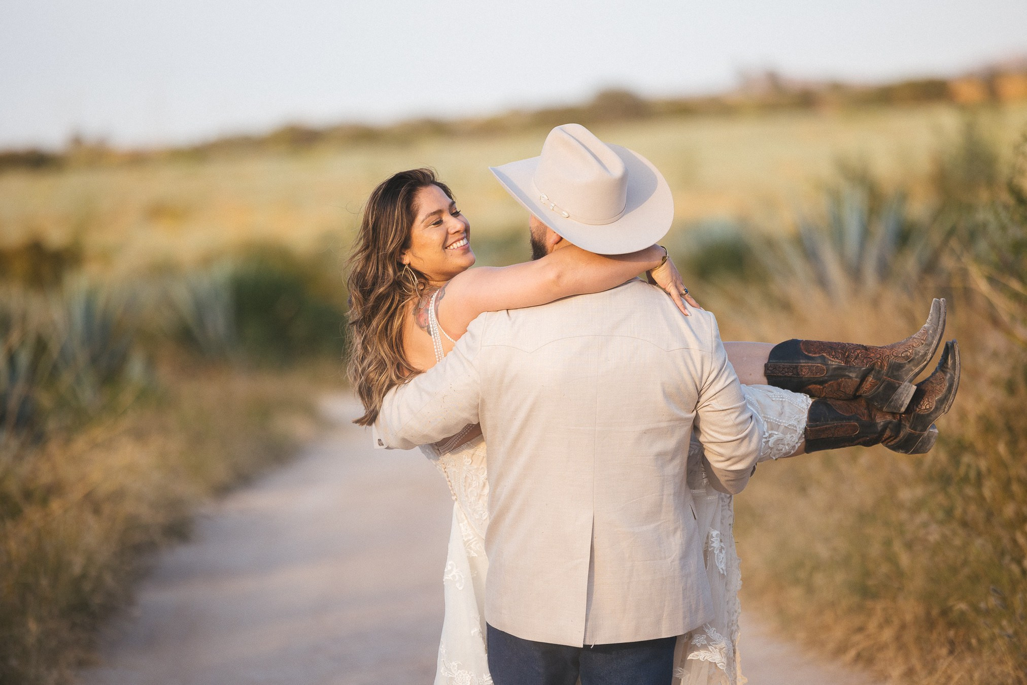 Aguascalientes / Jalisco Trash The Dress Viviana y Jesse. Estudio de fotografia en Tijuana