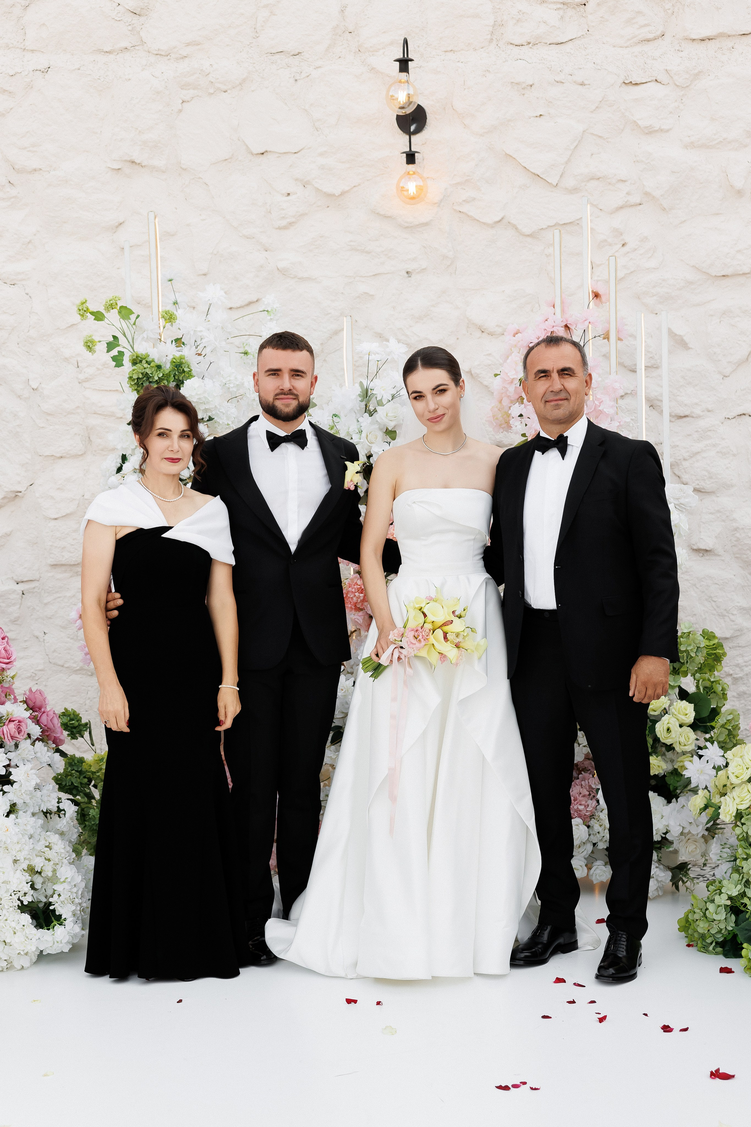 Gabriel & Evelina — Lago — Wedding Day. Servicii Foto și Video 067188353