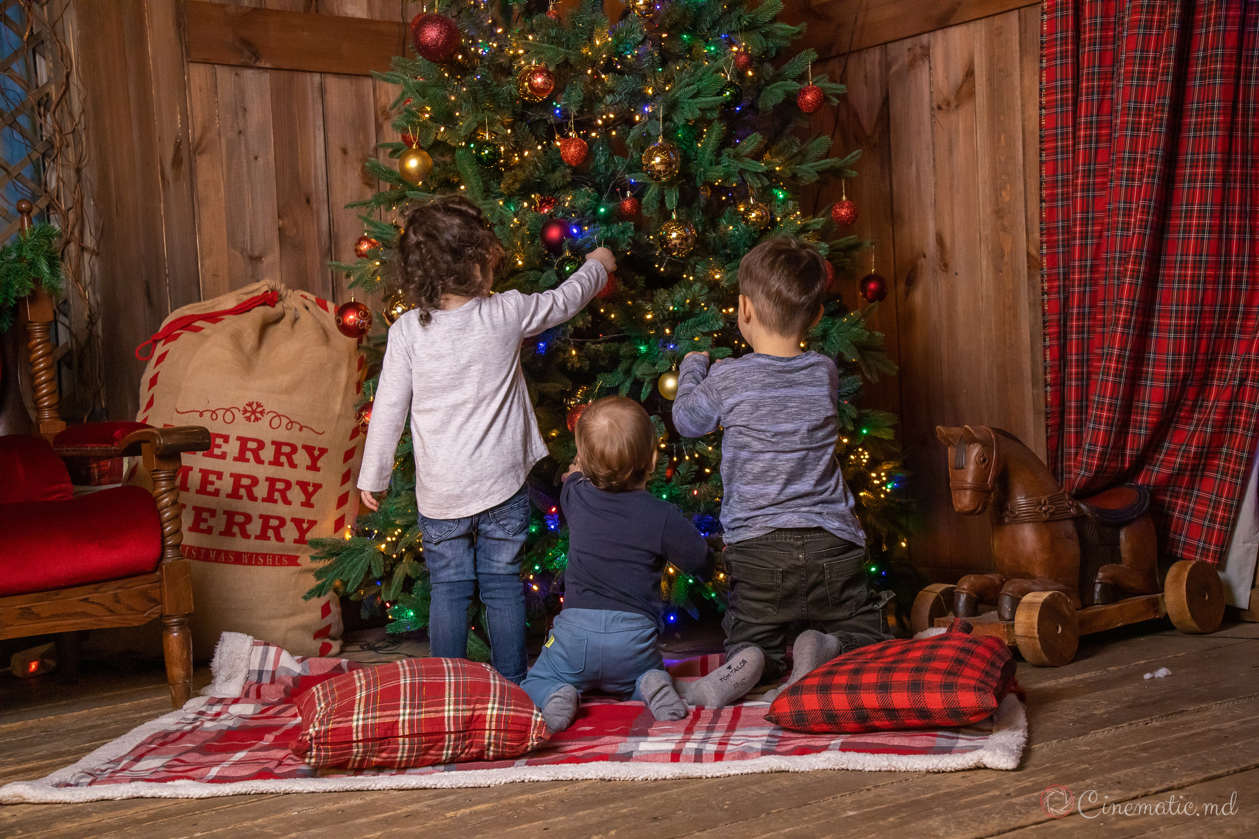 Sedinta foto de Revelion. ✔️ Фото Видео на свадьбы и крестины Молдова — Cinematic.md