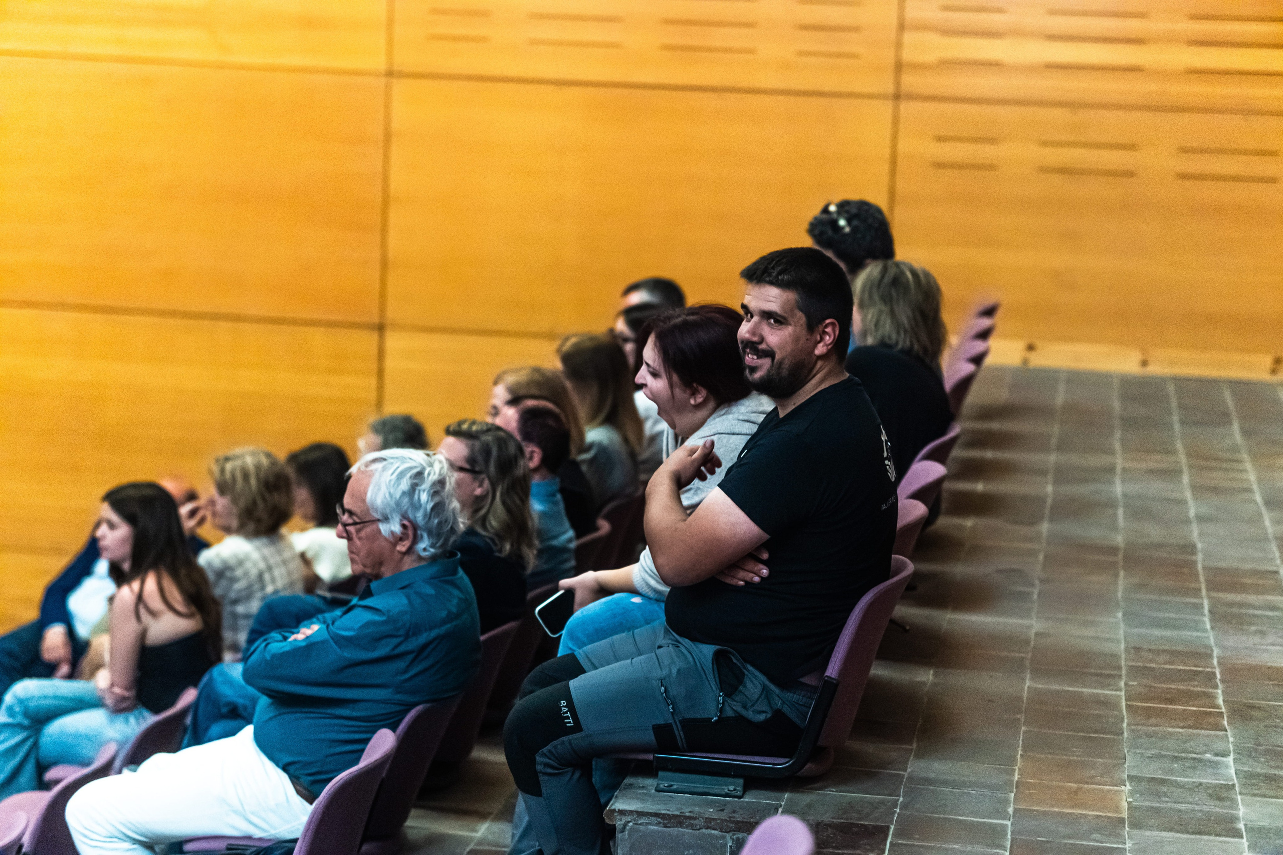 FemTalks, Abril 2026, Tremp. Fotógrafa y videógrafa en Lleida y Pirineos | Alba del Norte Studio