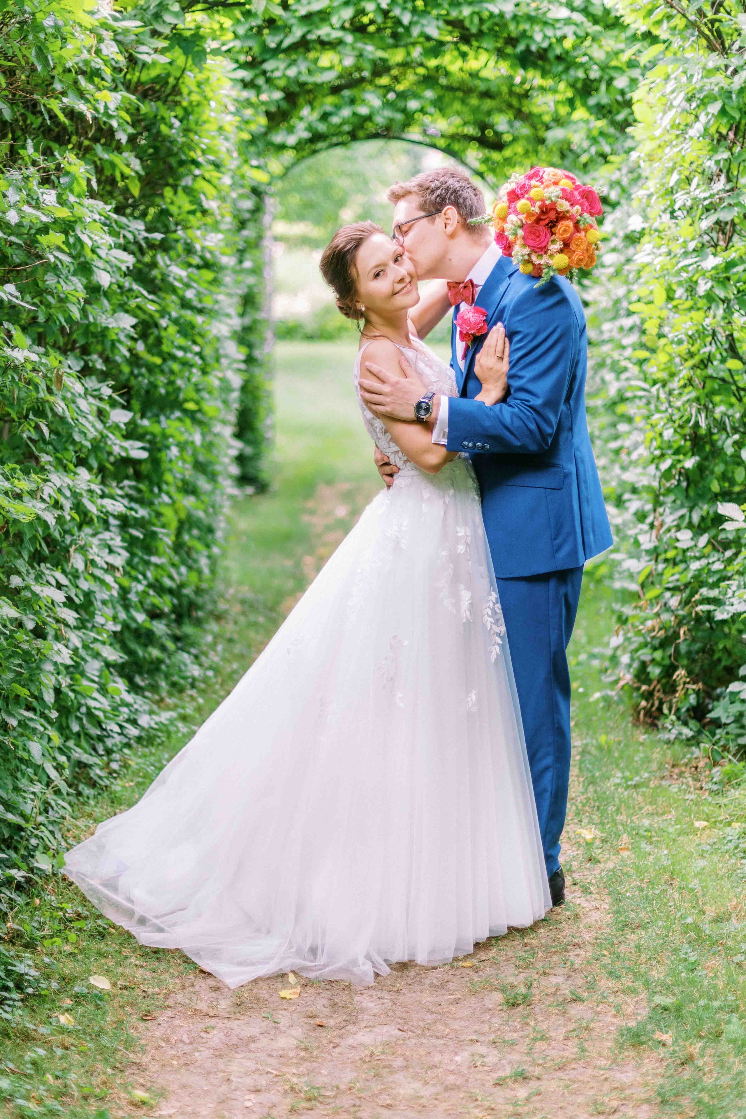 brautpaar bei hochzeit im schloss von hammerstein