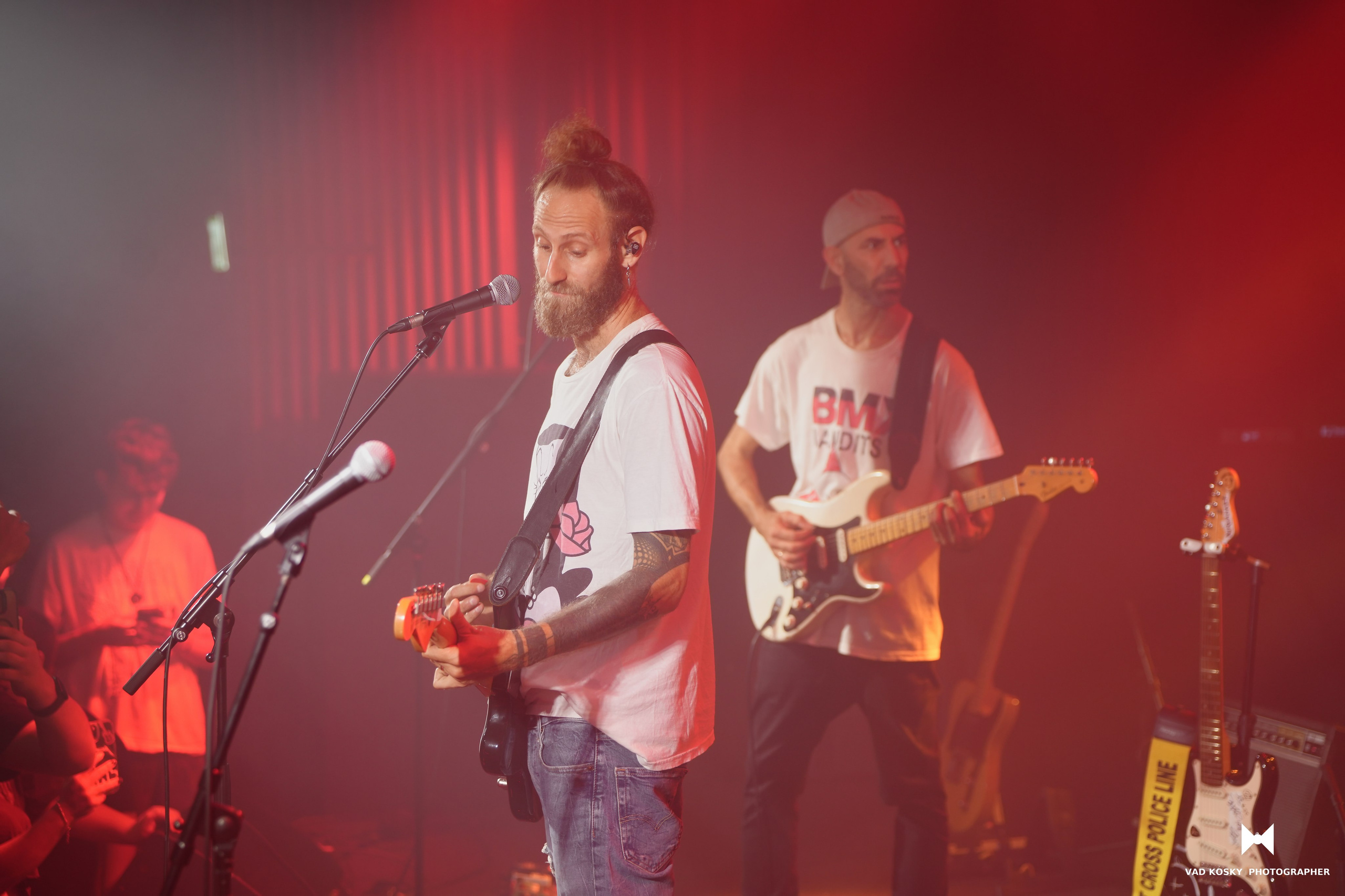 Roy Star & Group — Nirvana tribut TLV Grey club. Vad Kosky Photographer