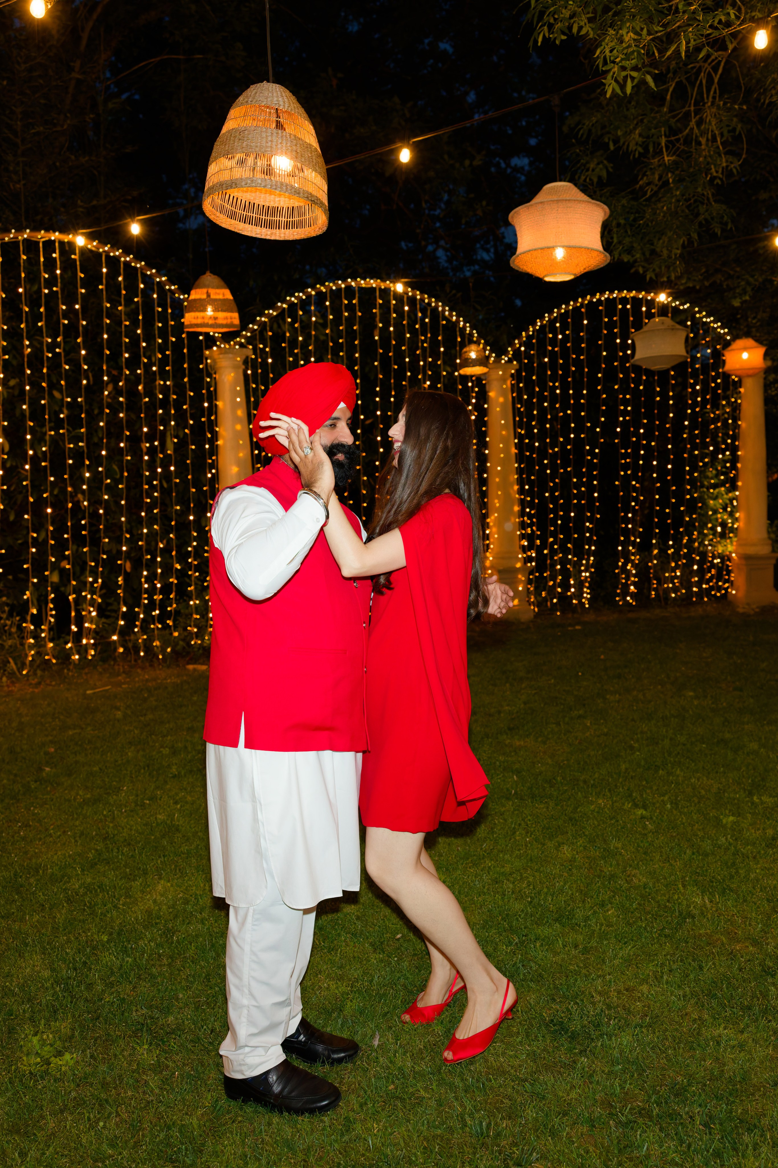 Pizza Party at Tenuta Massini, Florence, Italy. Destination Wedding Photographer — Nikita Burtsev