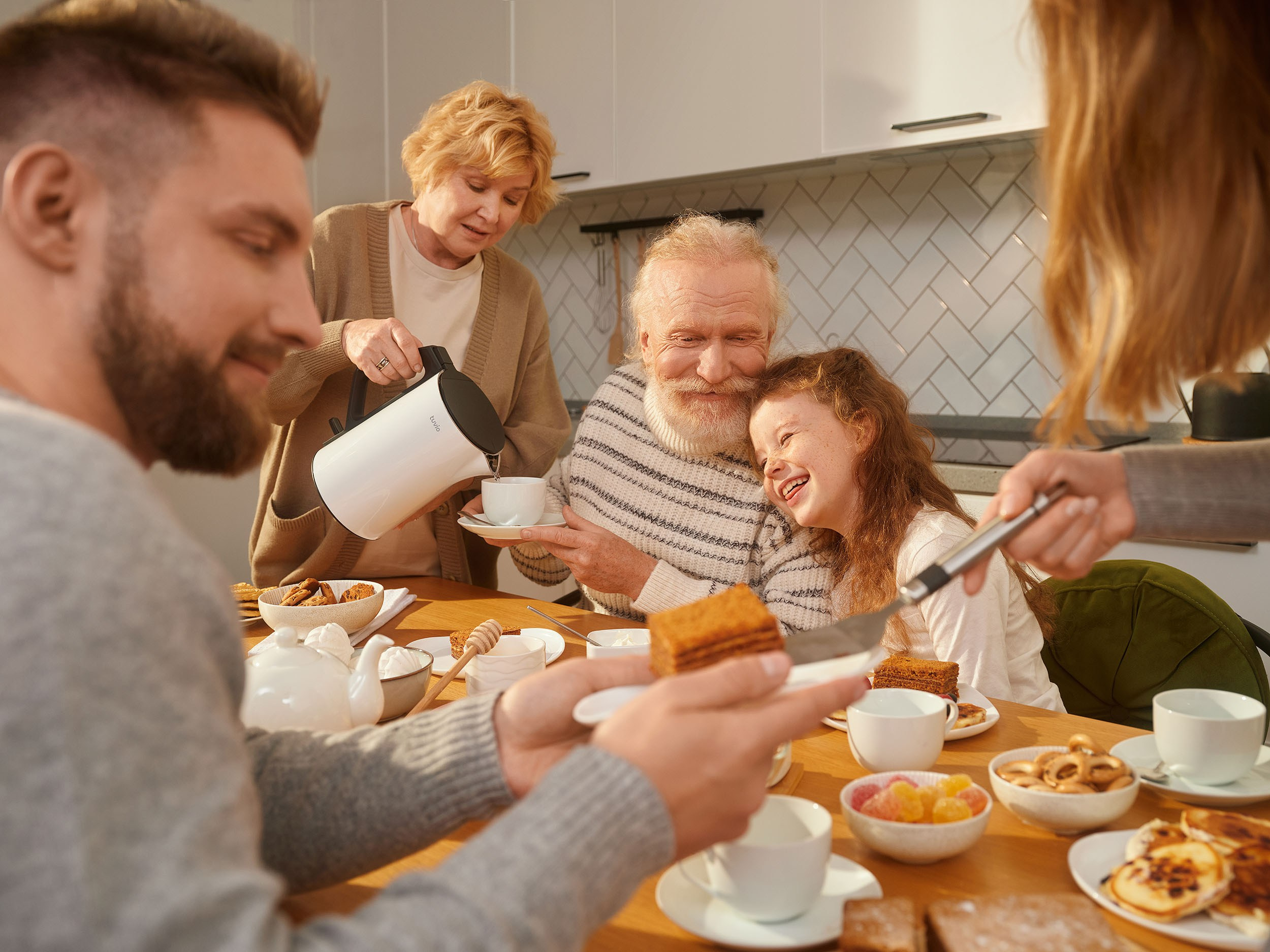 Yandex Market Tuvio. Алина Ефимова — ретушёр (beaty, fashion, product)