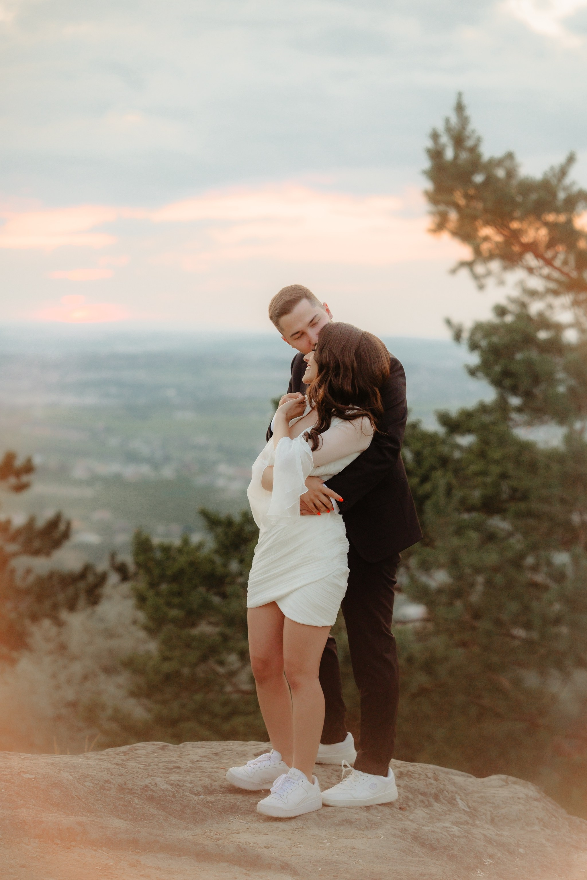 Sedinta foto la cununia civila. Proud Vision Weddings | Wedding Photography & Film — Servicii profesionale Foto Video Nunta Iasi