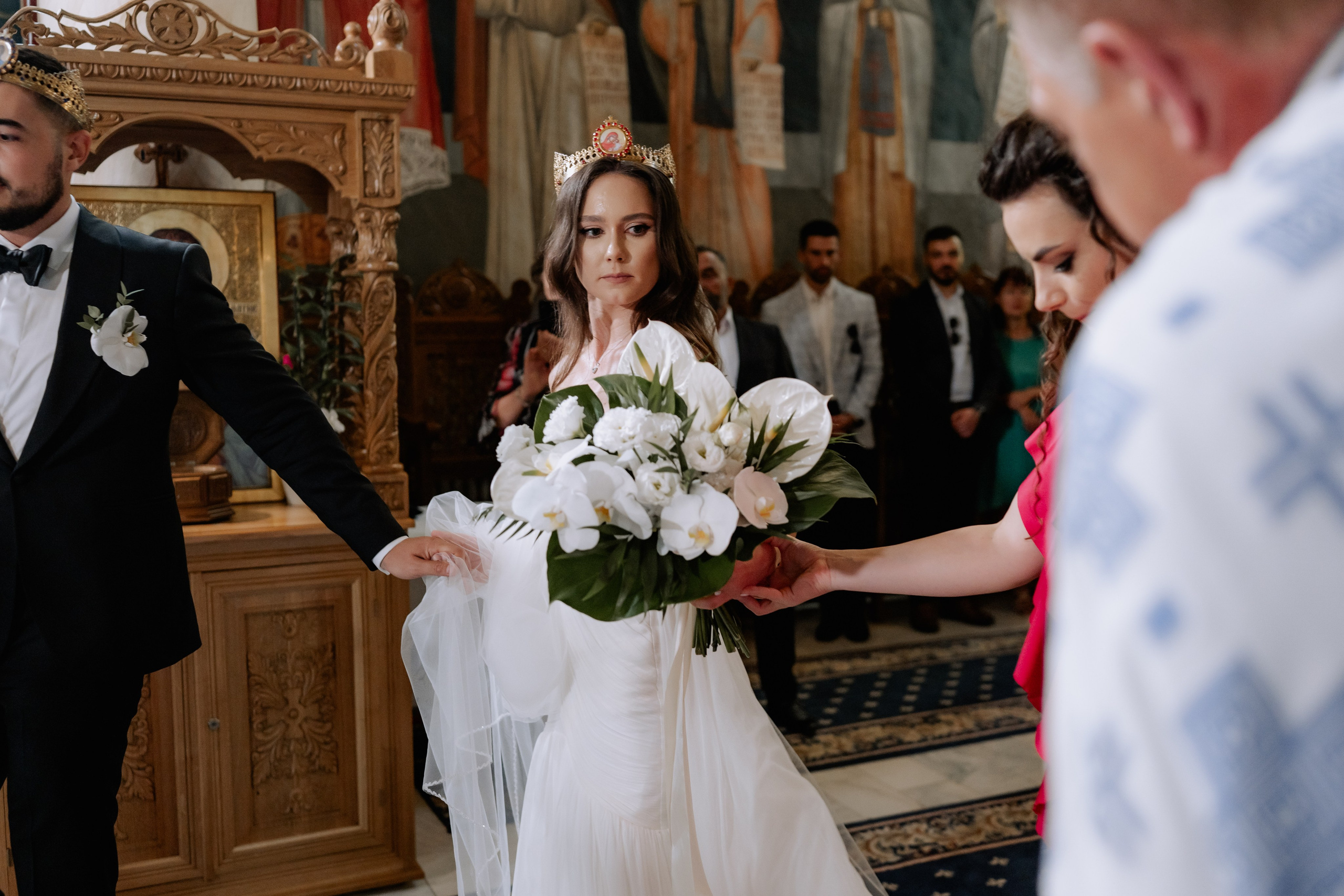 Cununie civila in aer liber , artificii de zi colorate , decor nunta , nunta la Hotel Traian. Proud Vision Weddings | Wedding Photography & Film — Servicii profesionale Foto Video Nunta Iasi