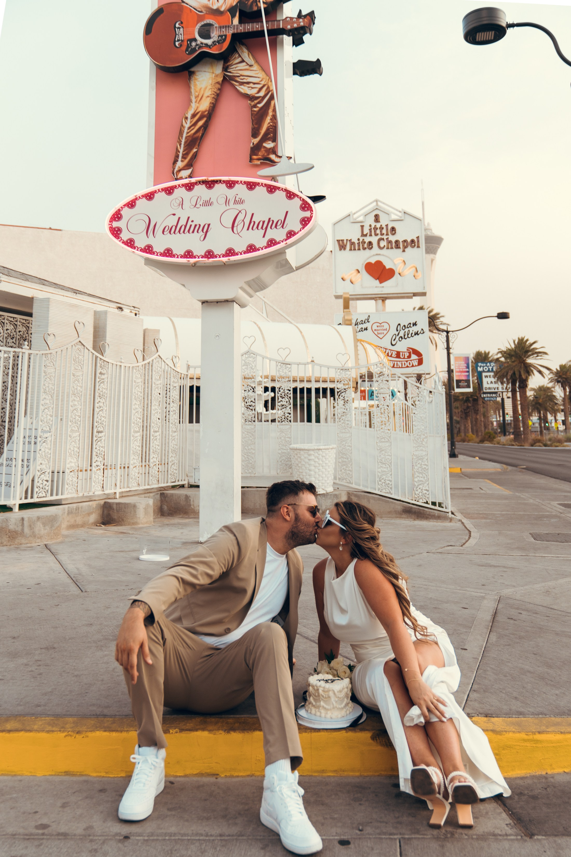 Samanta&Jacob. Wedding & elopement photographer Viktoriya Kravtsov. Las Vegas