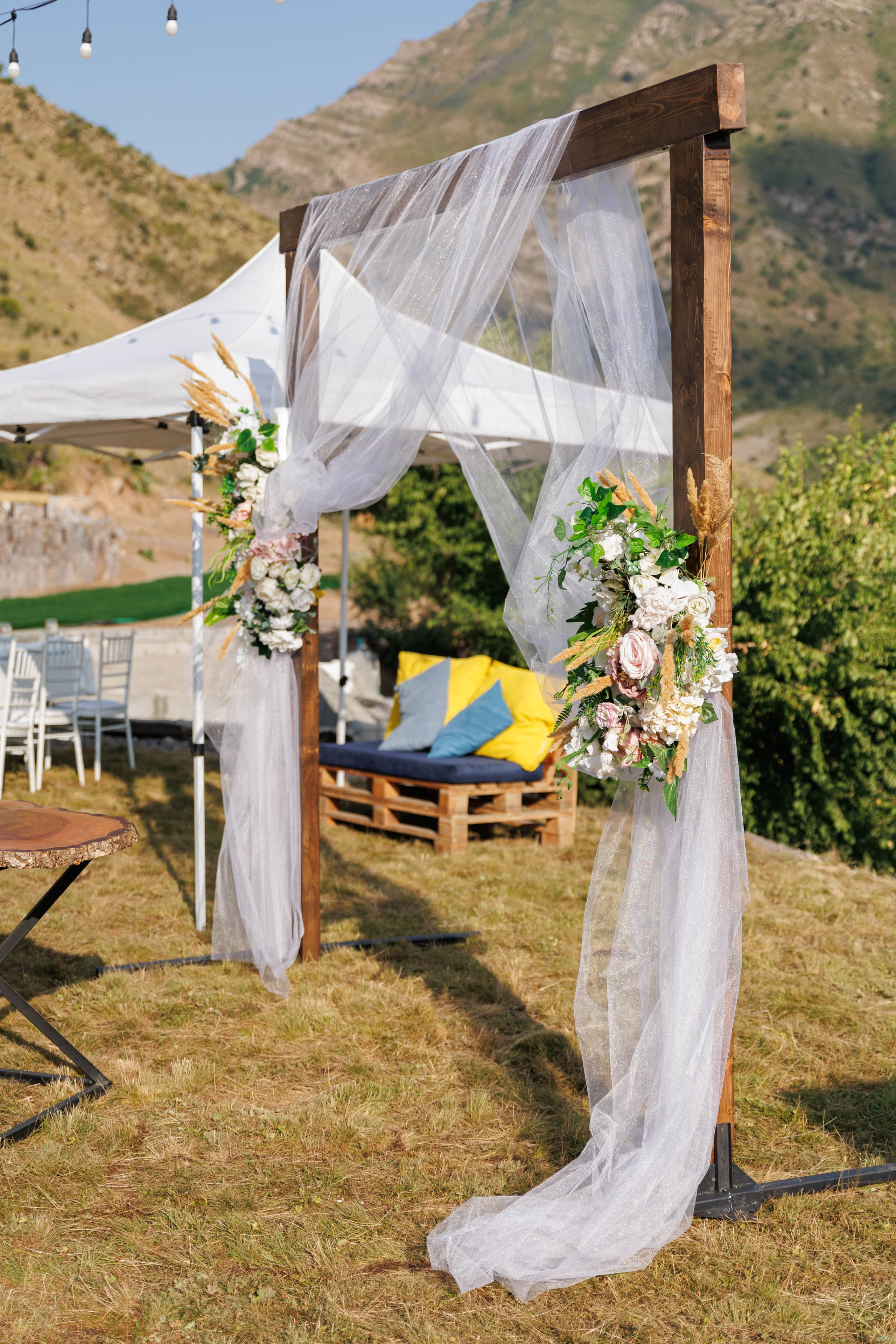 Aris and Milena Wedding. Recnac | Wedding Photographer Yerevan