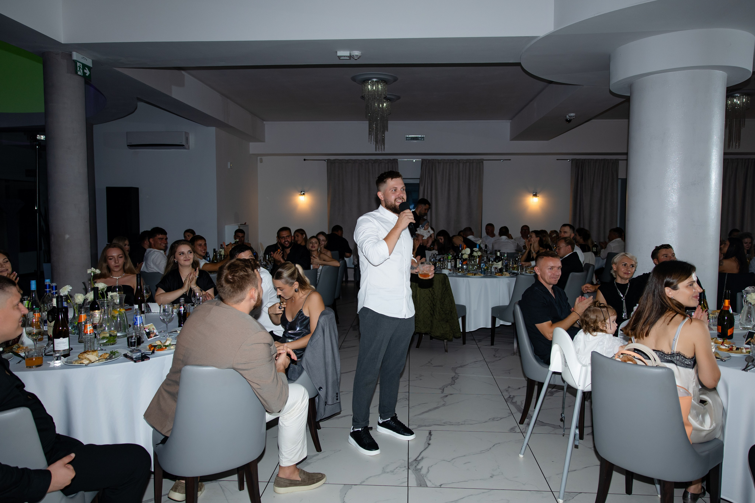 Артур + Анастасія. Весільний, сімейний фотограф Варшава