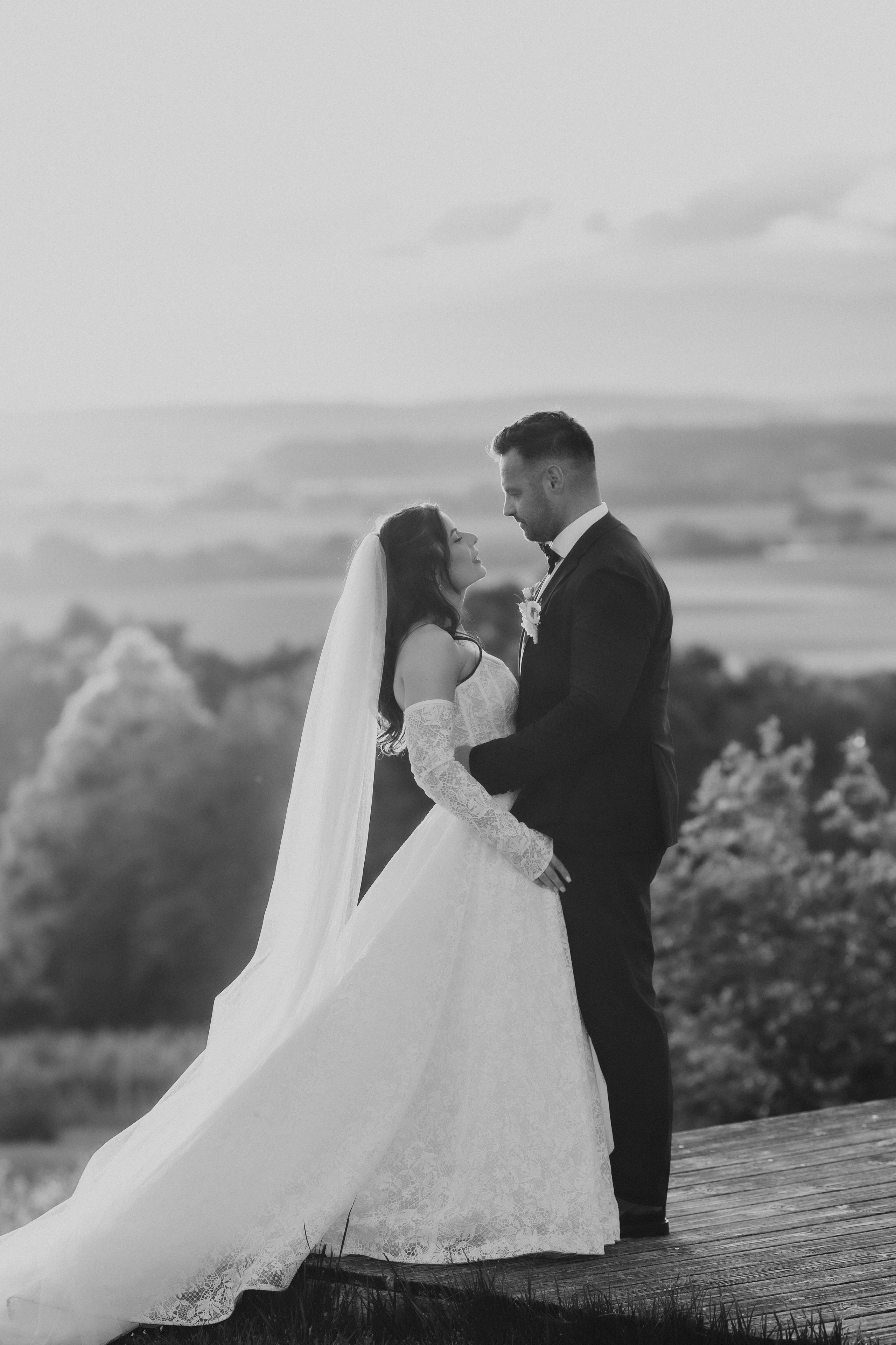 Georg & Oana. Foto - Video ACreation