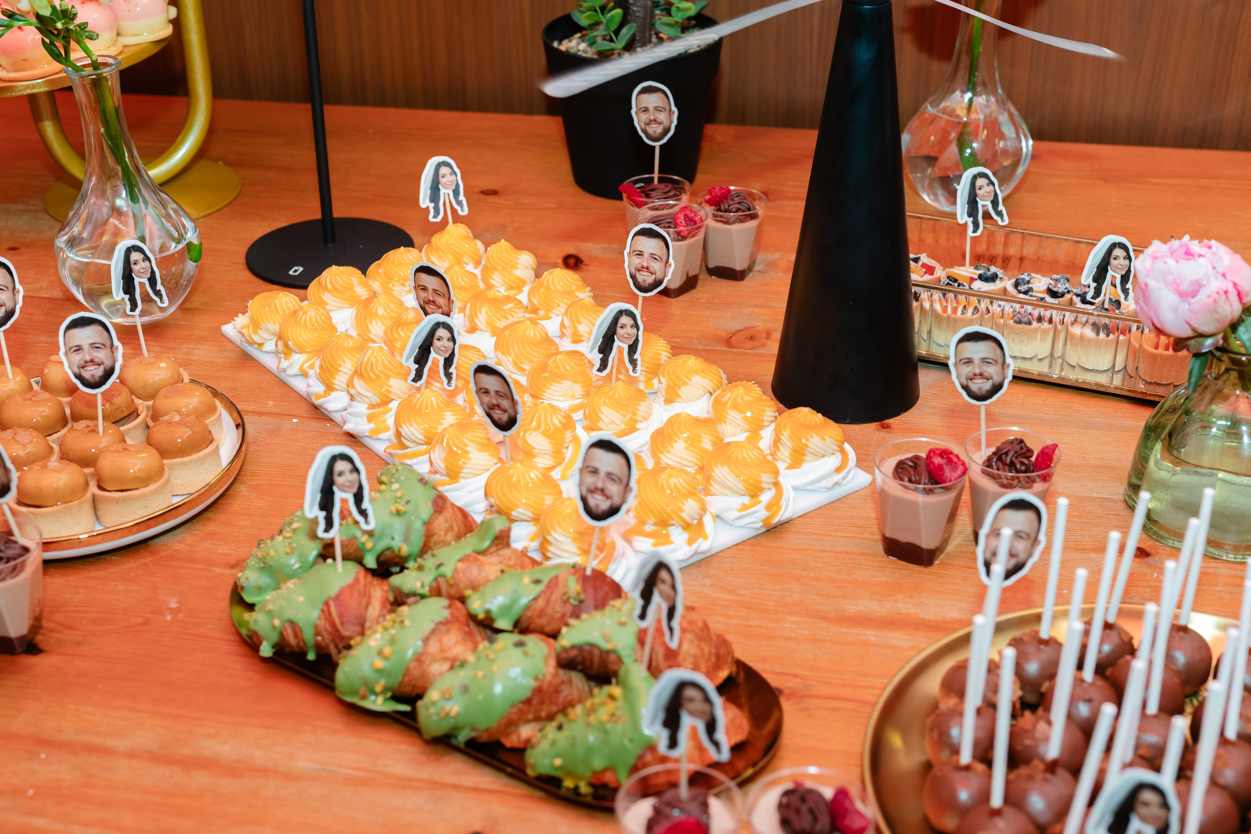 Flori & Cosmin. Main