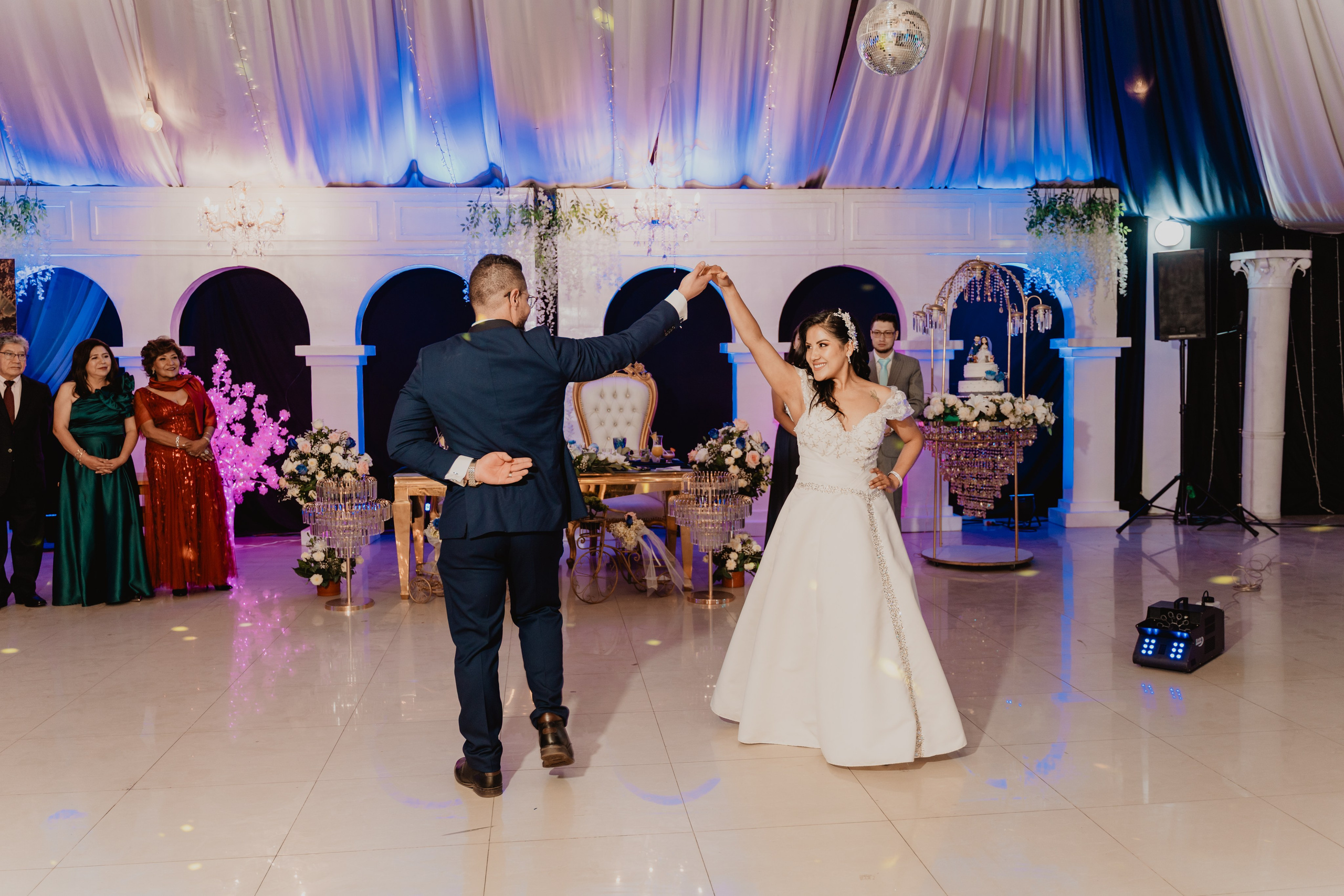 GABRIELA + JORGE | BODA CIVIL RELIGIOSA. Studio KVTA | Fotografía y Video de Bodas en Arequipa