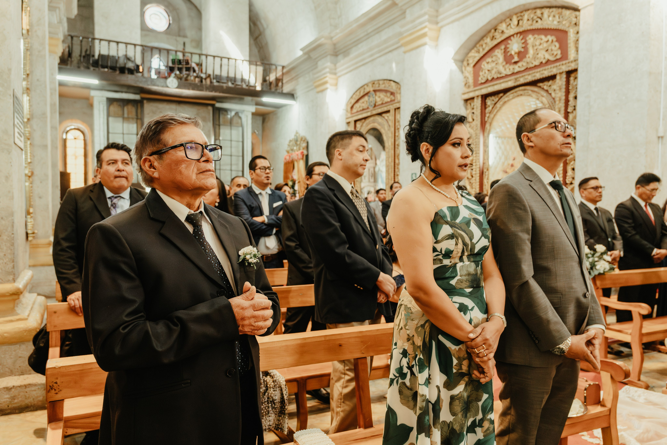 VANESSA + FRANKLIN BODA RELIGIOSA. Studio KVTA | Fotografía y Video de Bodas en Arequipa