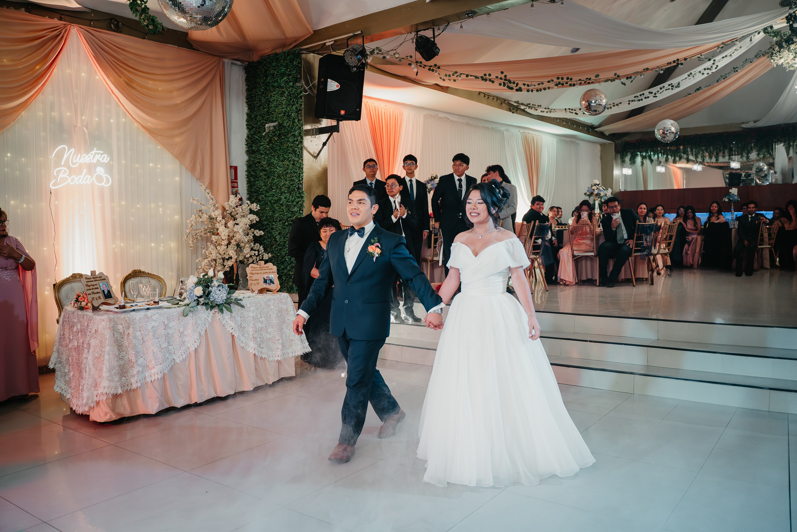 ALEJANDRA + RODRIGO BODA RELIGIOSA. Studio KVTA | Fotografía y Video de Bodas en Arequipa