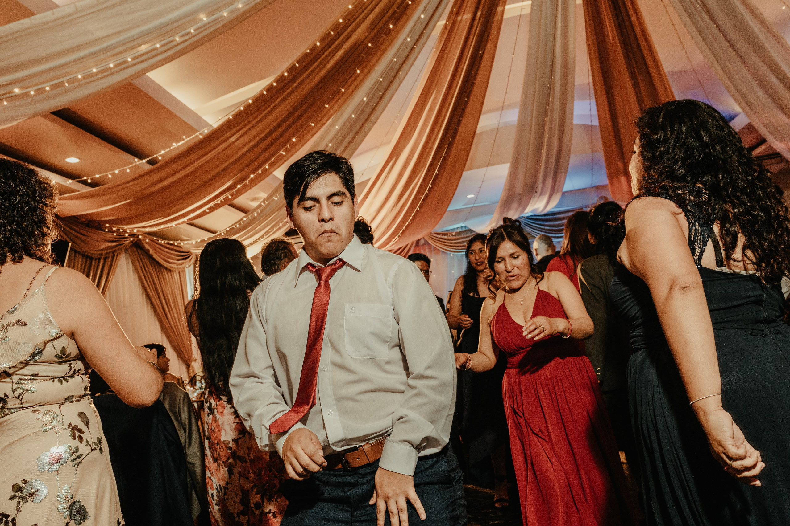 VANESSA + FRANKLIN BODA RELIGIOSA. Studio KVTA | Fotografía y Video de Bodas en Arequipa
