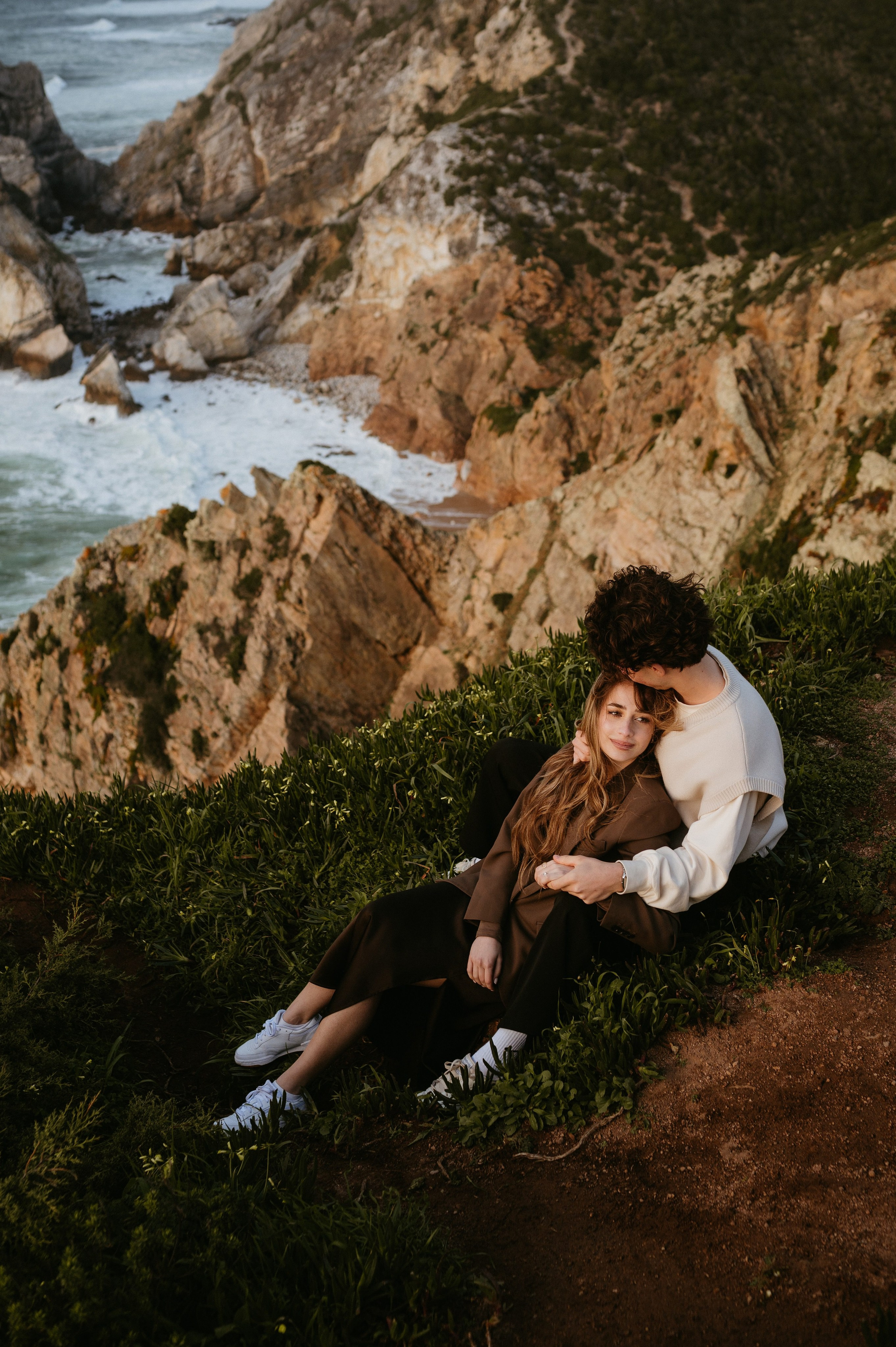 Praia da Ursa – ședință foto de cuplu într-un loc magic din Portugalia. Valentin Melen — wedding photographer