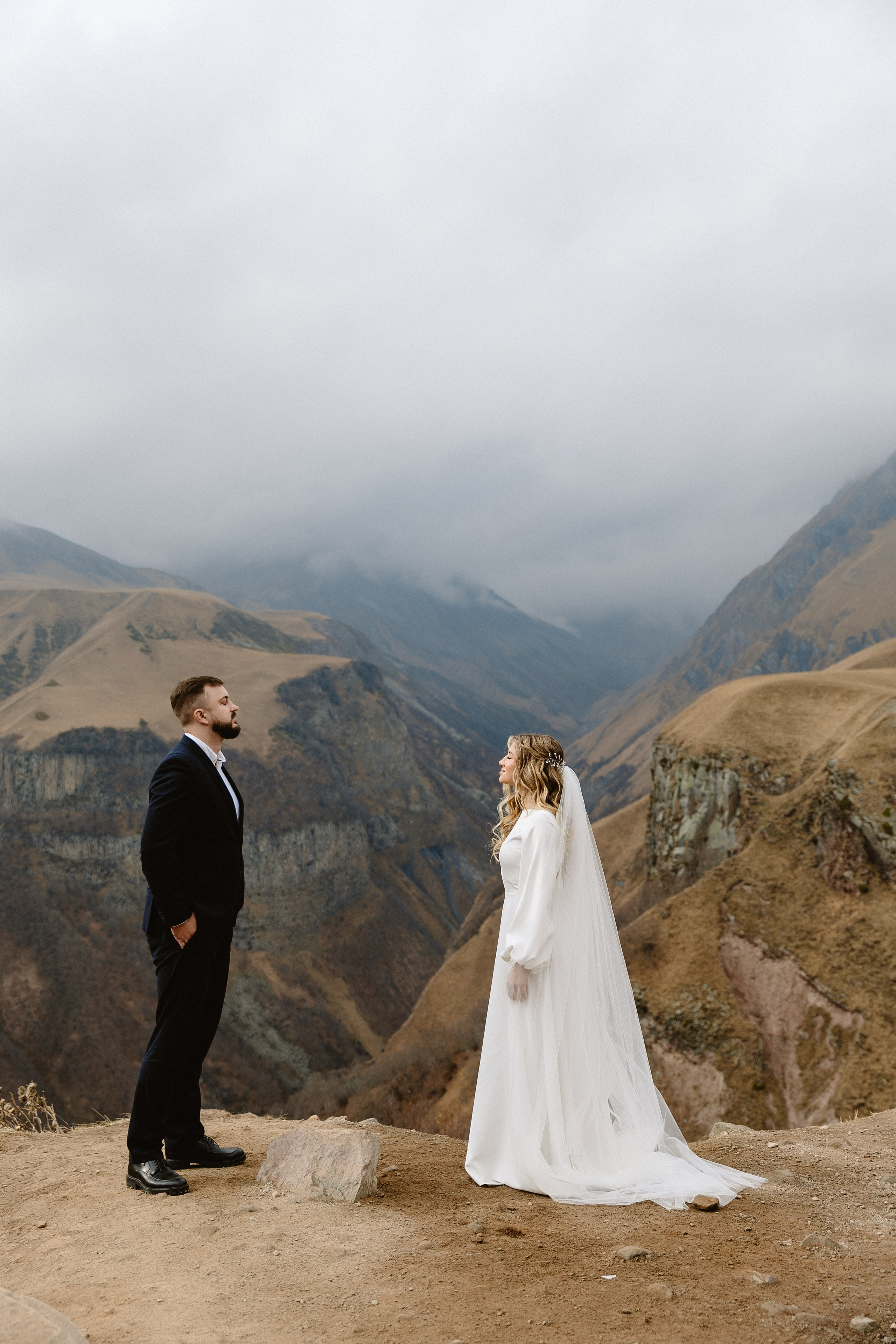 Angelina & Ilya. Photographer Anna Nazarenko