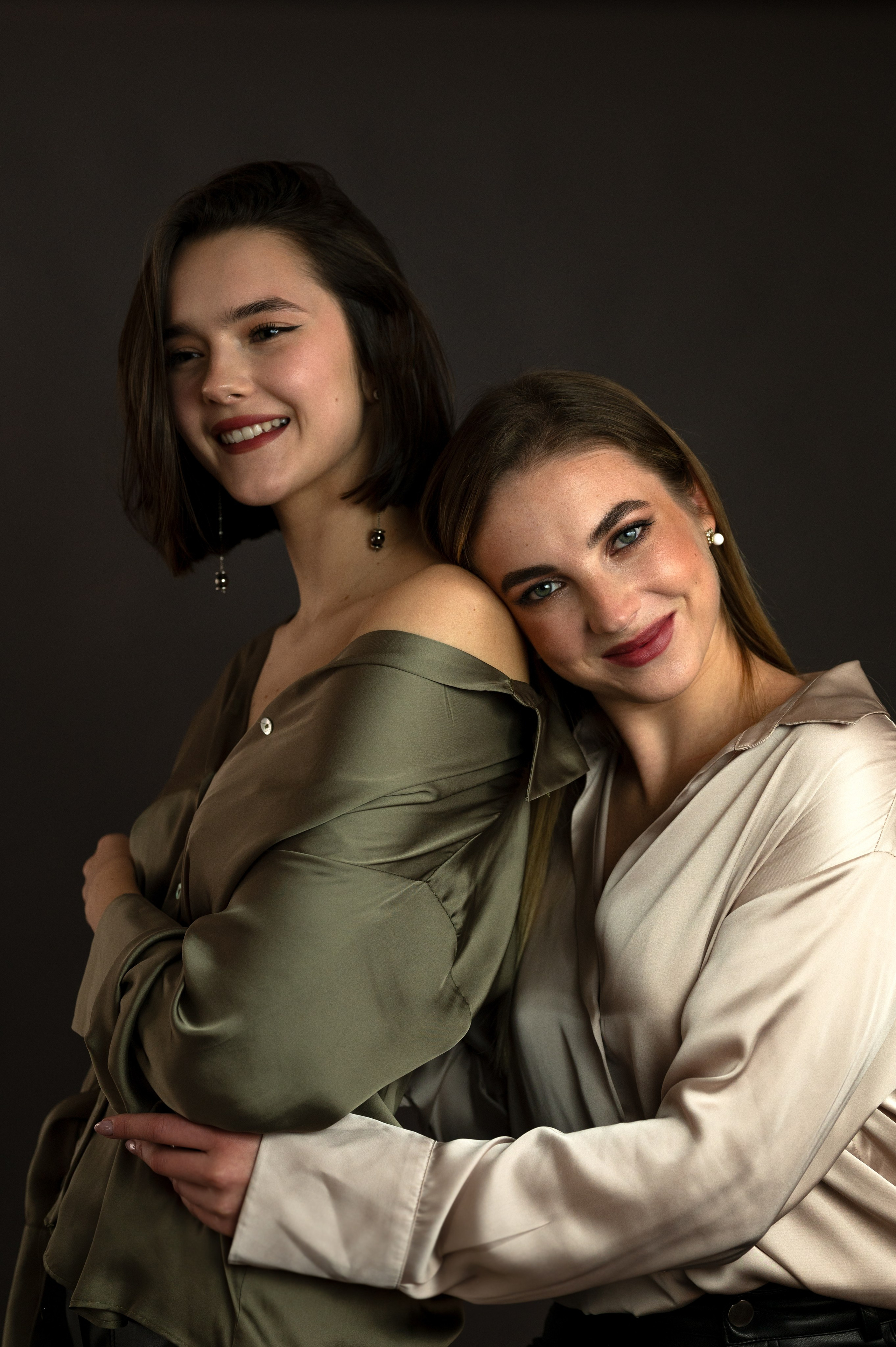 Nana & Lera — photo studio. Photographer Yulia Lushnikova, Based in Valencia