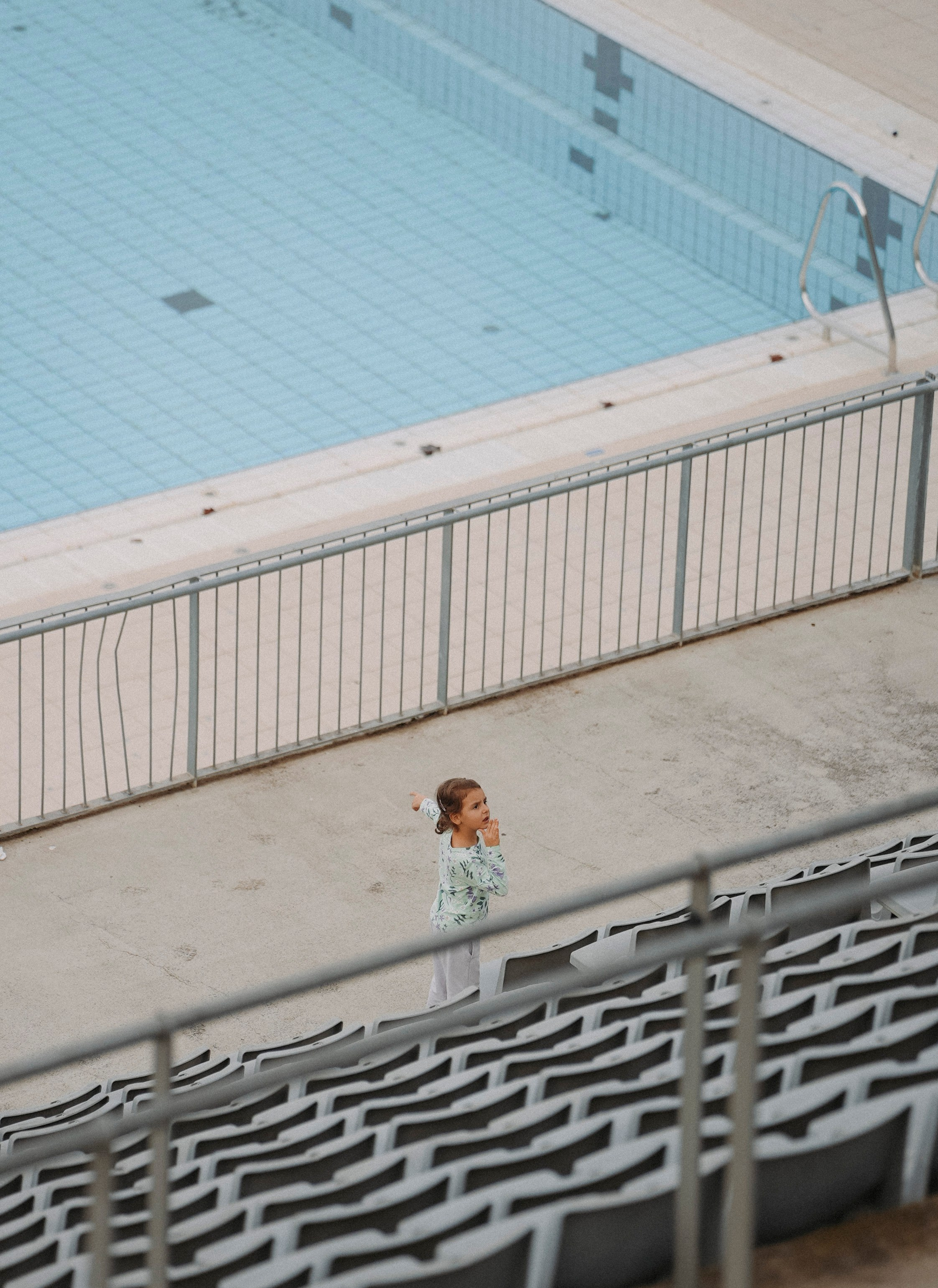 ЕВРОТУР. Стрит-фотография, полная абсурда, идиотизма и красоты