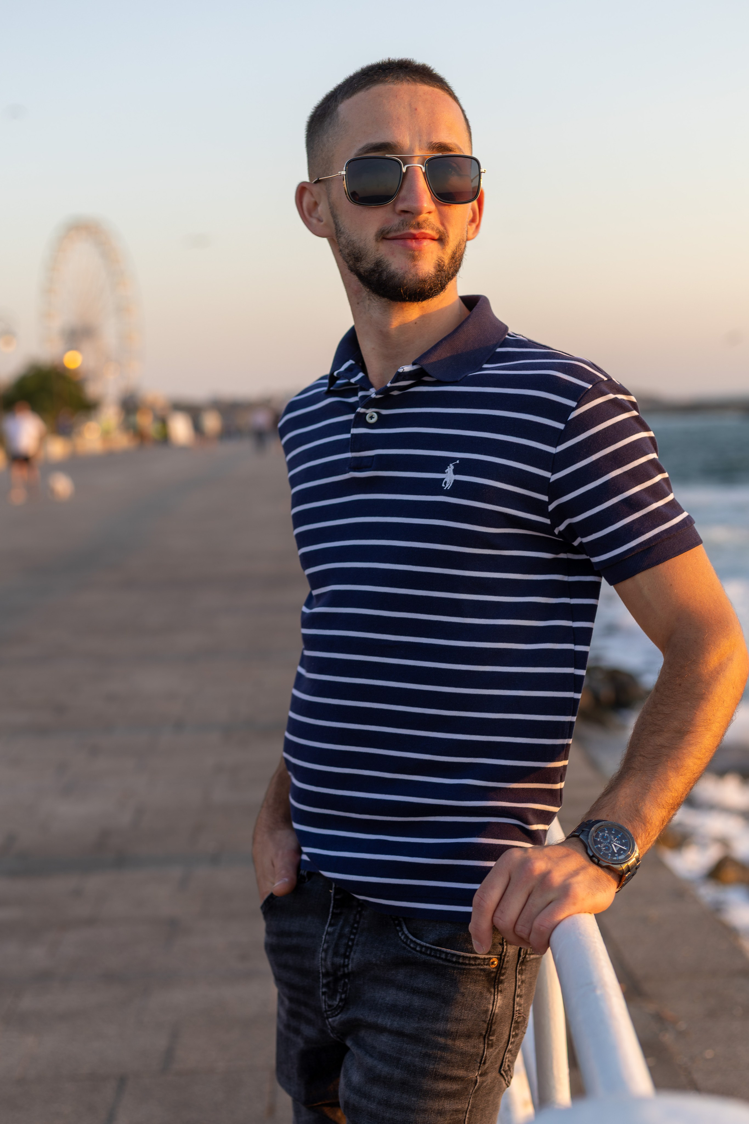 Cătălin O. Fotograf. Lucrez cu oameni, produse și spații. Portret și fotografie creativă. Bacău, România. Lidia Savinoiu