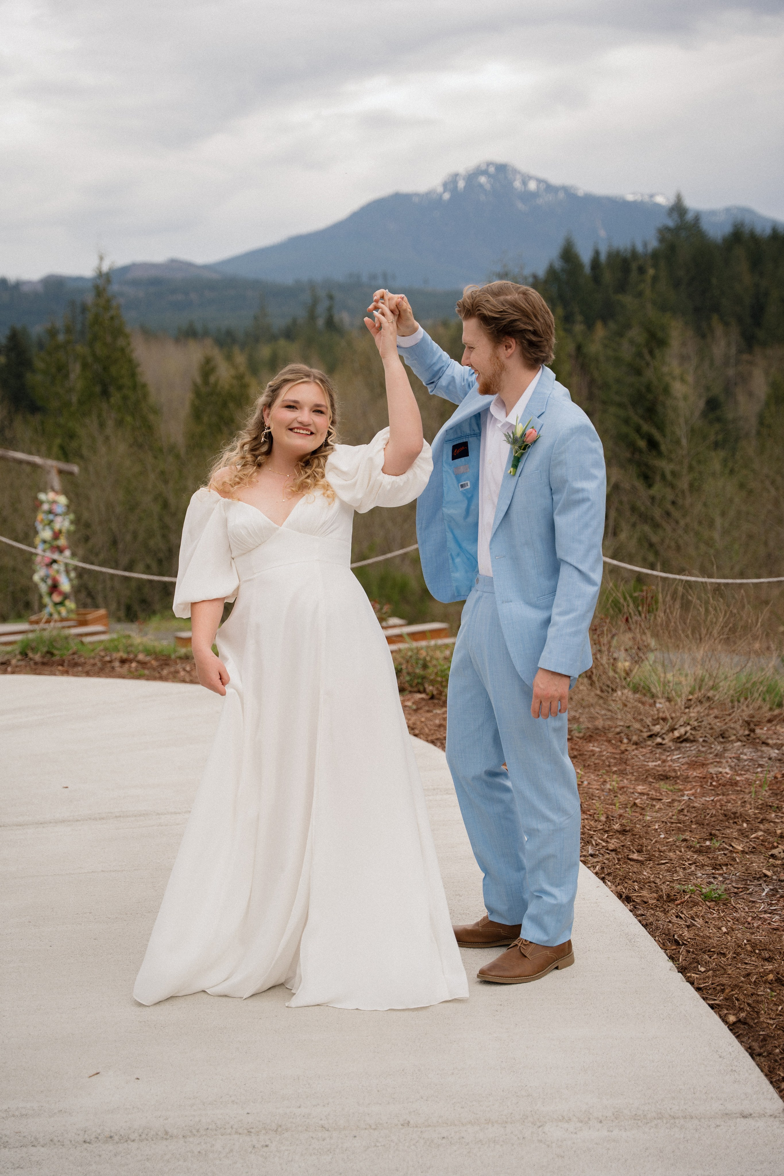 Katlyn and Josiah | Full Wedding day. Photographer in Washington Sophia D