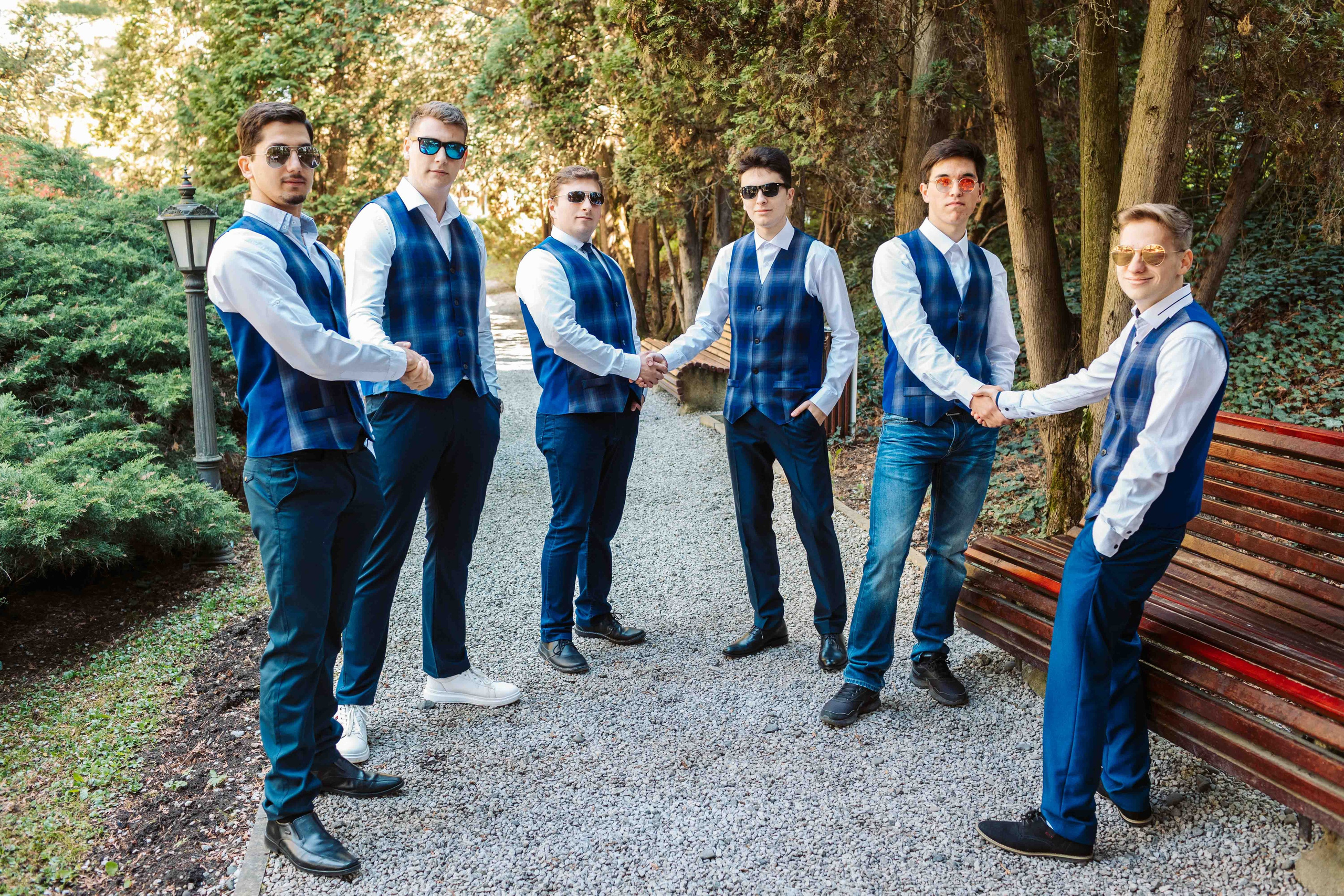 12C — Unirea. Contrast Studio